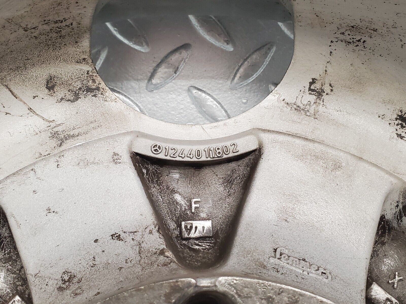 46103 Mercedes-Benz Alloy Wheel Set 6.5Jx15H2 ET44 1244011802