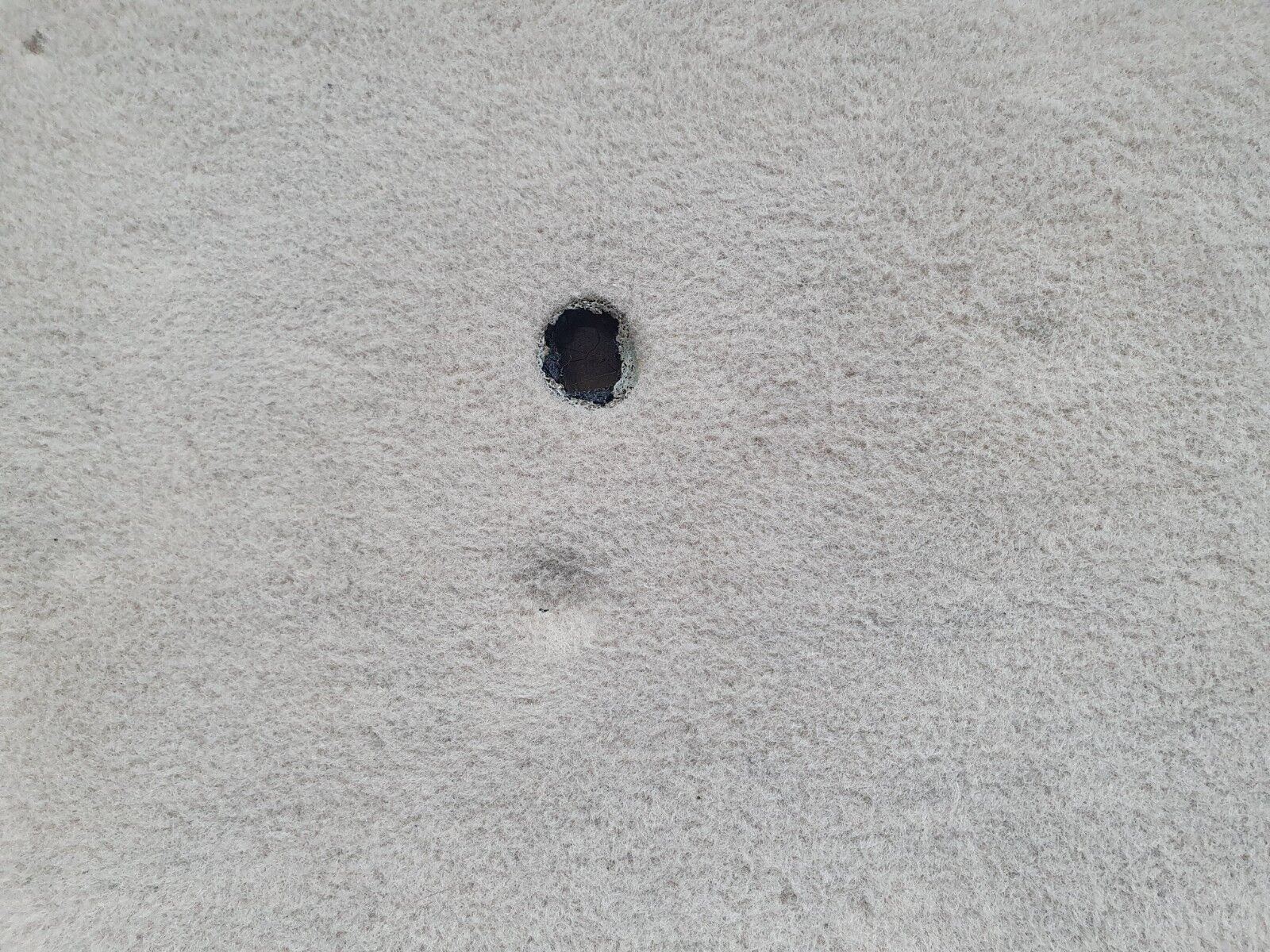 42260 Mercedes-Benz R129 320SL Coupe Trunk Boot Floor Carpet Beige