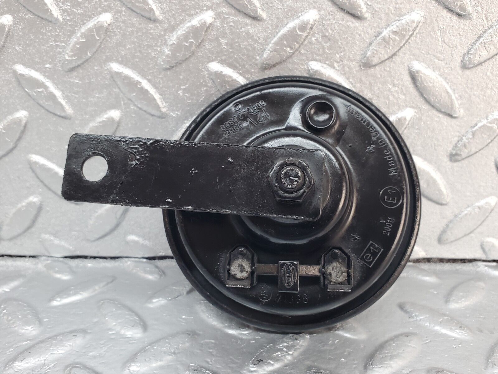 45685 Mercedes-Benz W126 420SE Horn 002952 0035422820