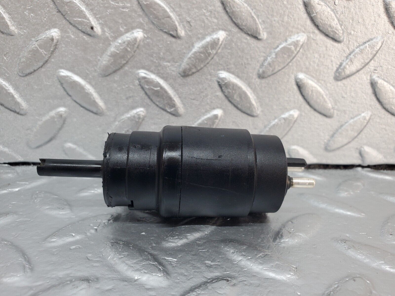 45226 Mercedes-Benz R129 300SL Coupe Windscreen Washer Pump 1248690521