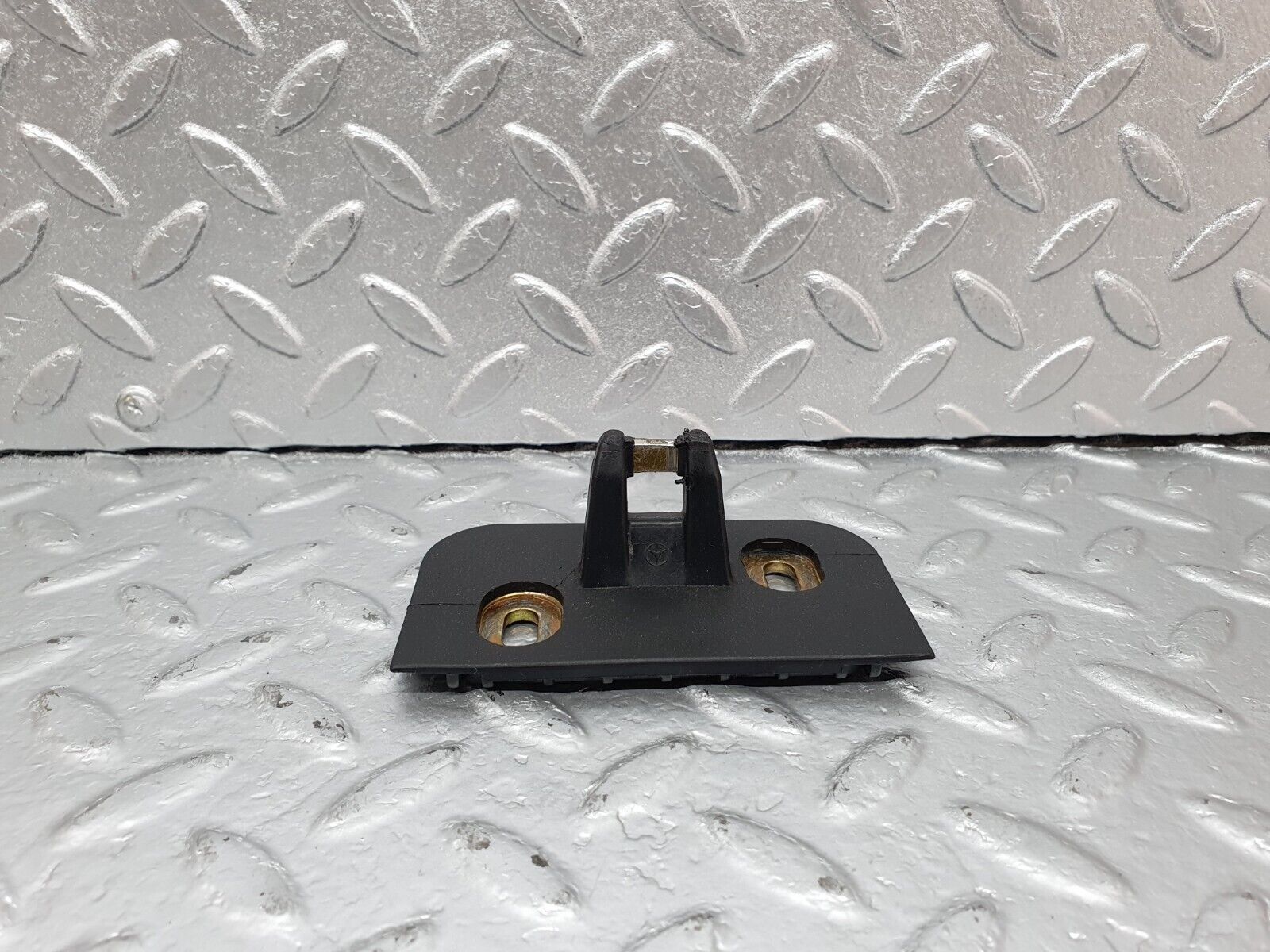 42334 Mercedes-Benz R129 320SL Coupe Trunk Lock Latch