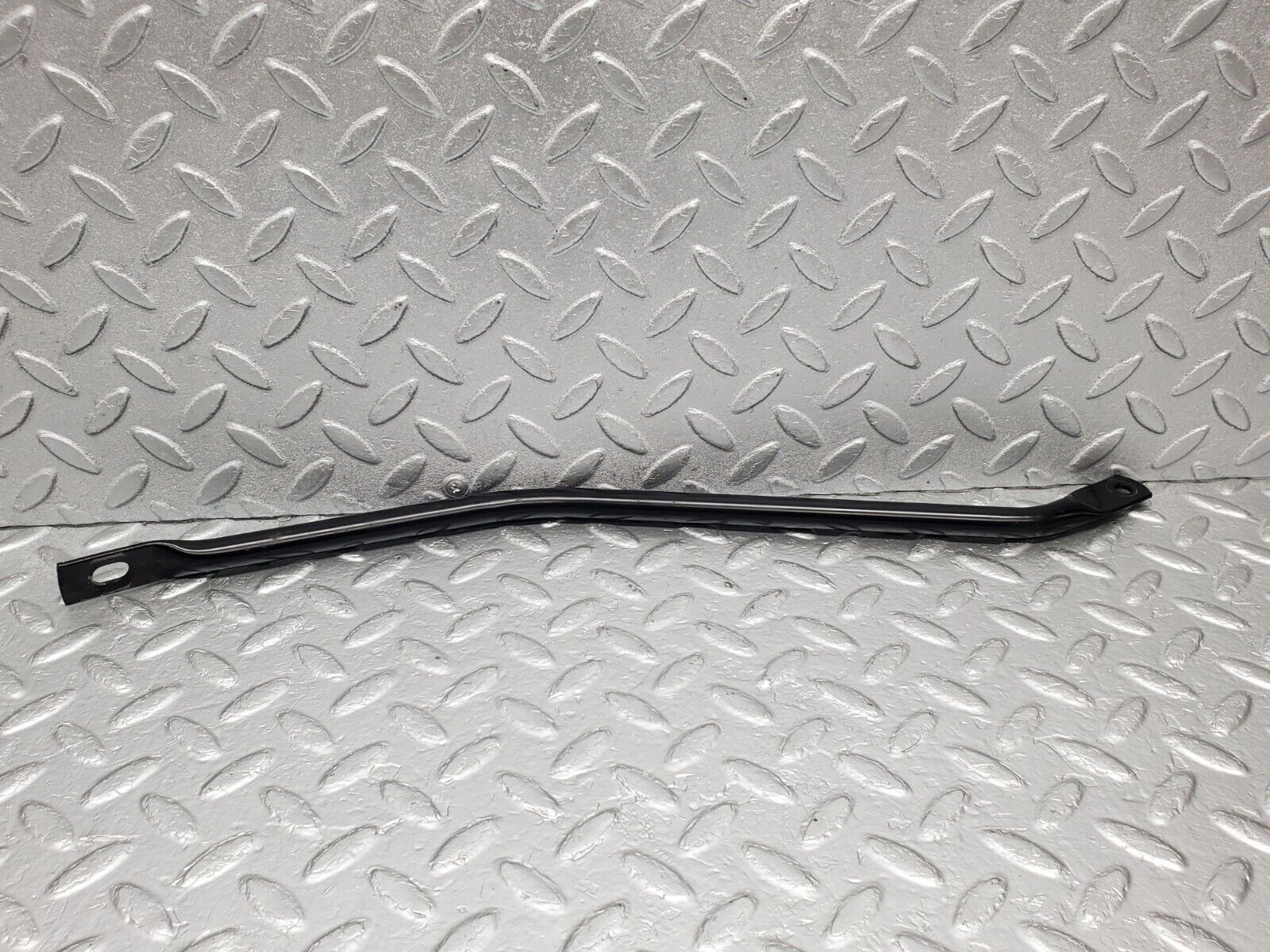 46395 Mercedes-Benz C123 280CE Coupe Heater Blower Holder Bracket Right