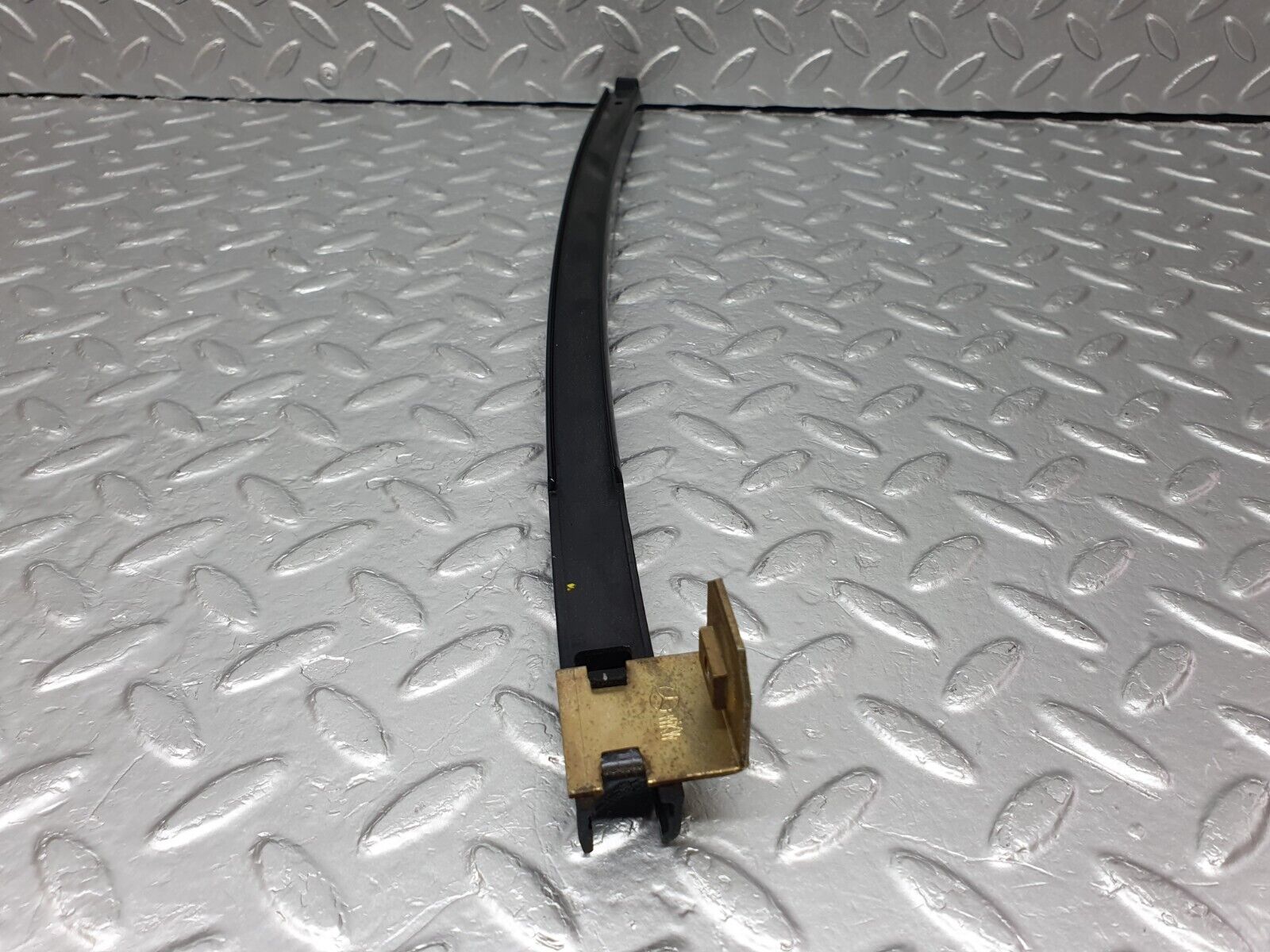 41962 Mercedes-Benz W202 C200 Rear Left Door Window Channel