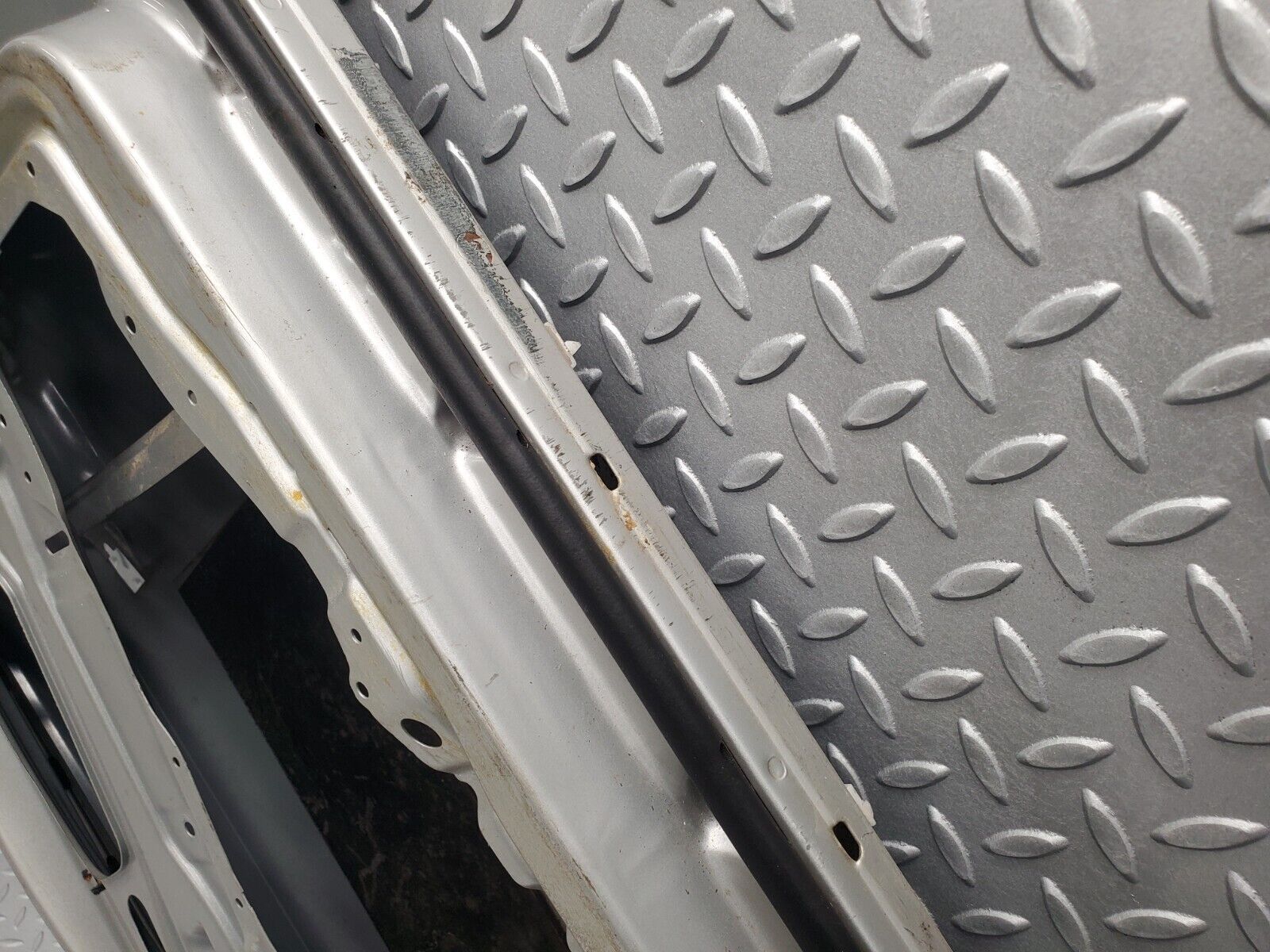 46121 Mercedes-Benz W124 Front Right Door