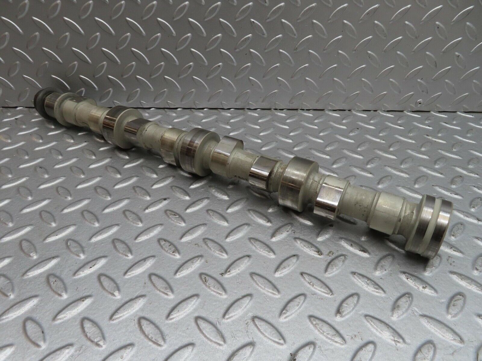 13725 Mercedes-Benz R107 450SL Camshaft Left Side 4801