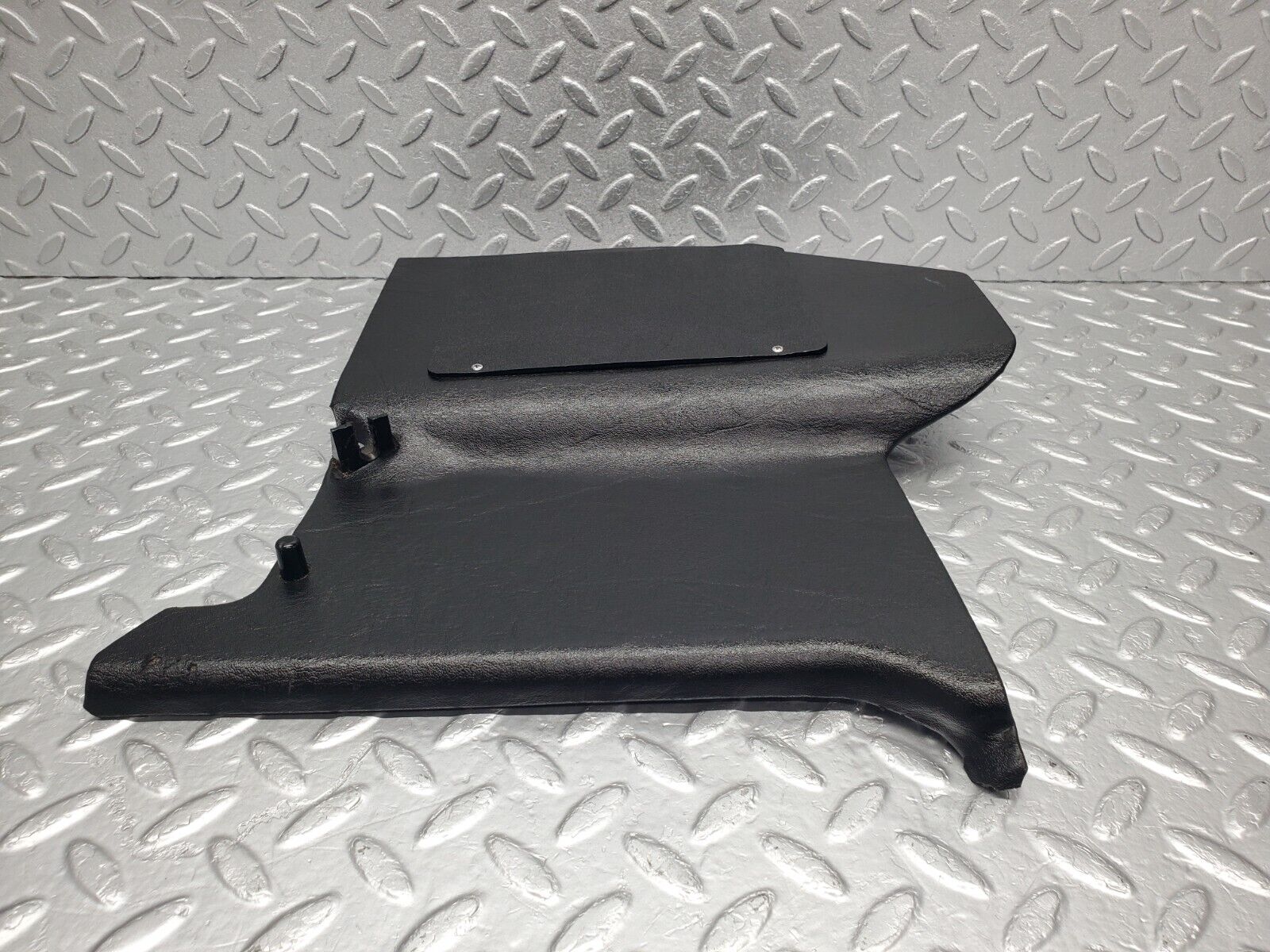 46340 Mercedes-Benz C123 280CE Coupe Front Left Kick Panel Black