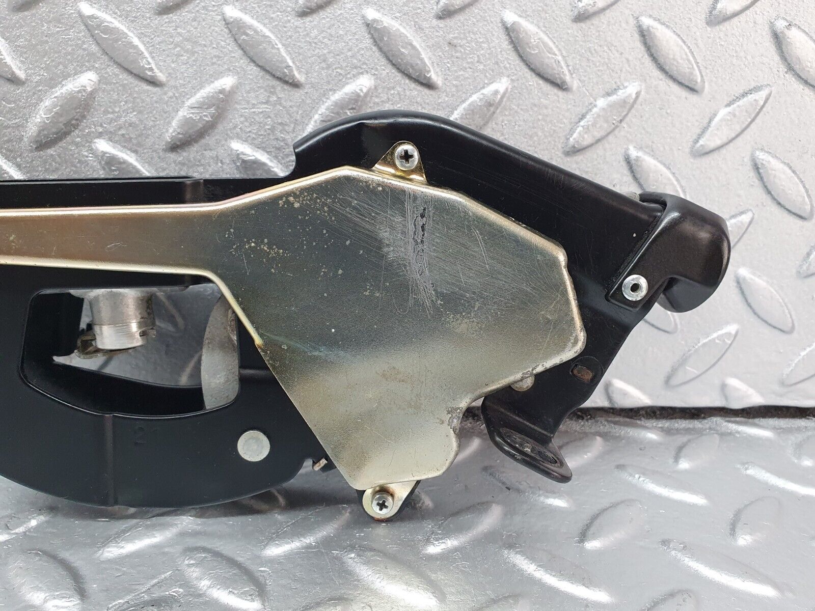 42154 Mercedes-Benz R129 320SL Coupe Rear Right Roof Lock Mechanism 1298001774