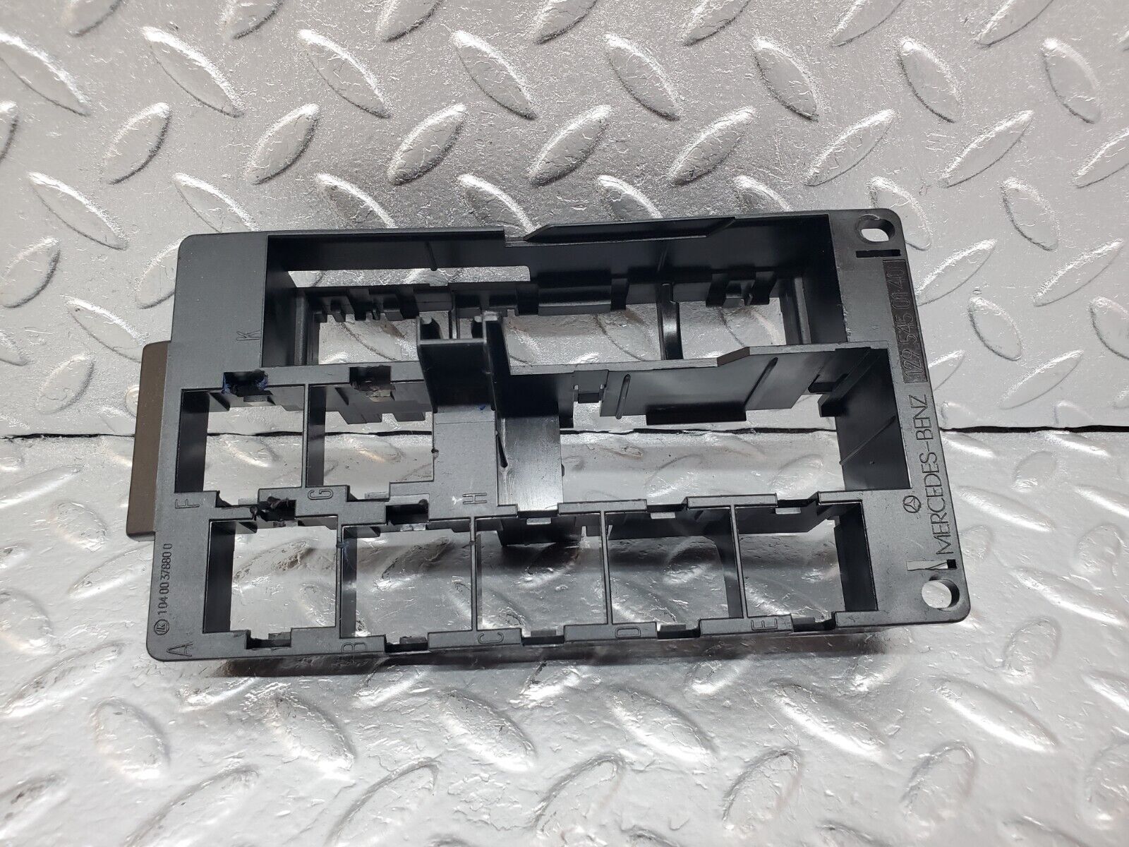 44916 Mercedes-Benz R129 300SL Coupe Relay Bracket 1295450140