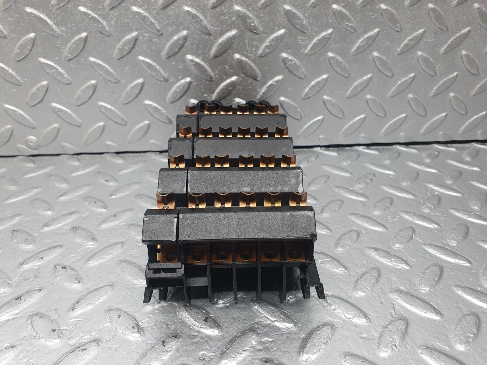 42473 Mercedes-Benz R129 320SL Coupe Fuse Box 1295450001