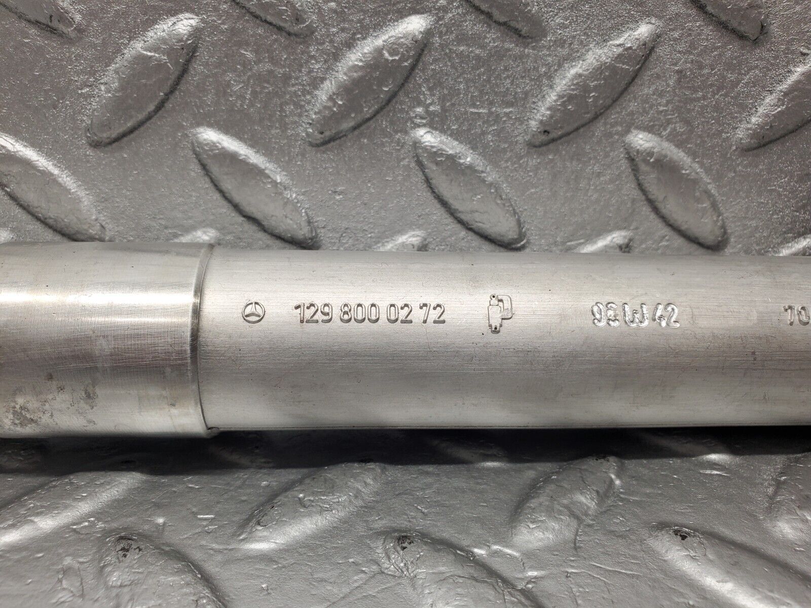 47013 Mercedes-Benz R129 320SL Coupe Roof Folding Lift Cylinder 1298000272