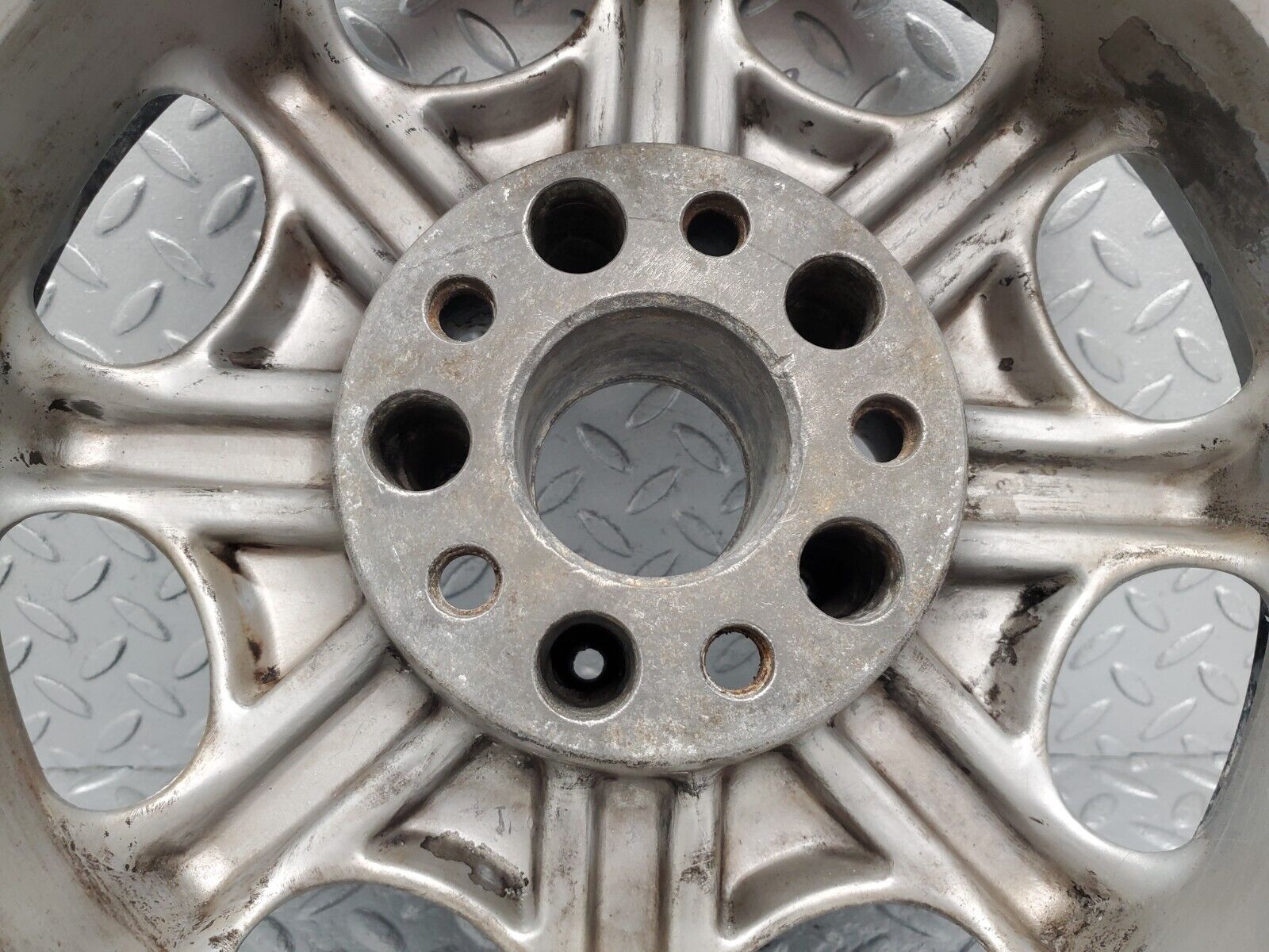 46105 Mercedes-Benz Alloy Wheel 7Jx15H2 ET35 KBA42354