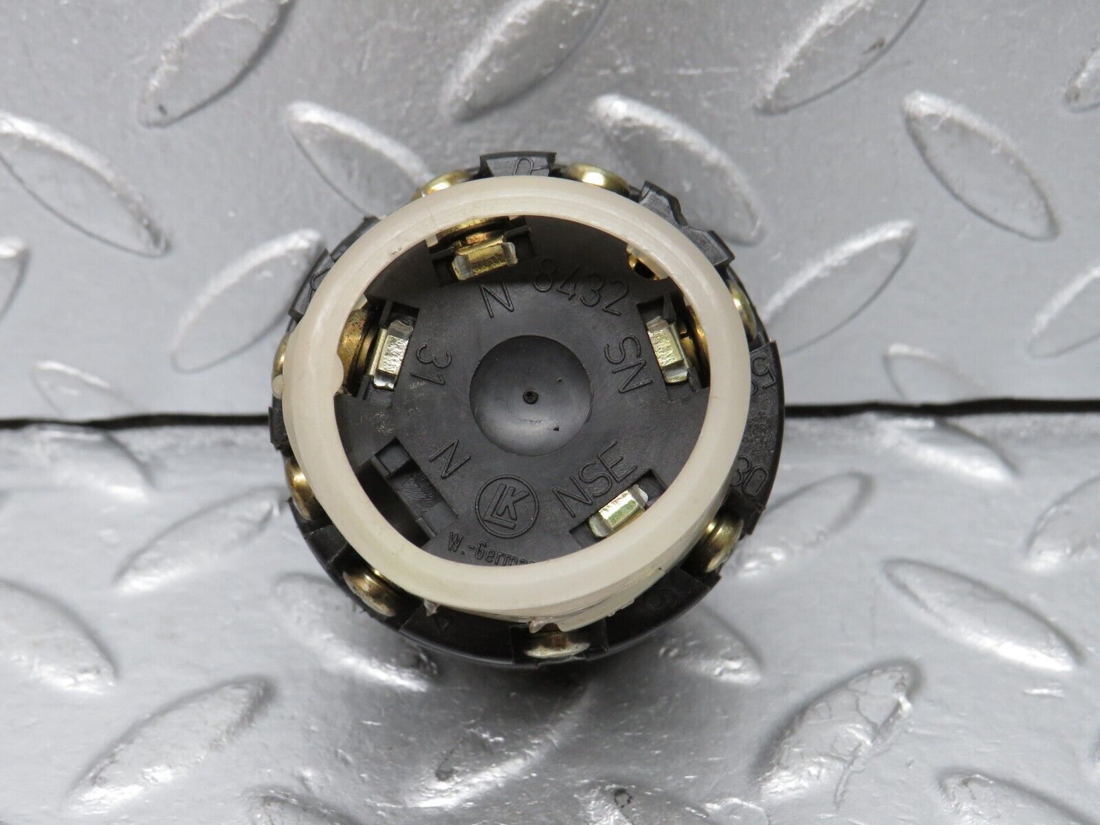 39115 Mercedes-Benz R107 500SL Headlight Switch