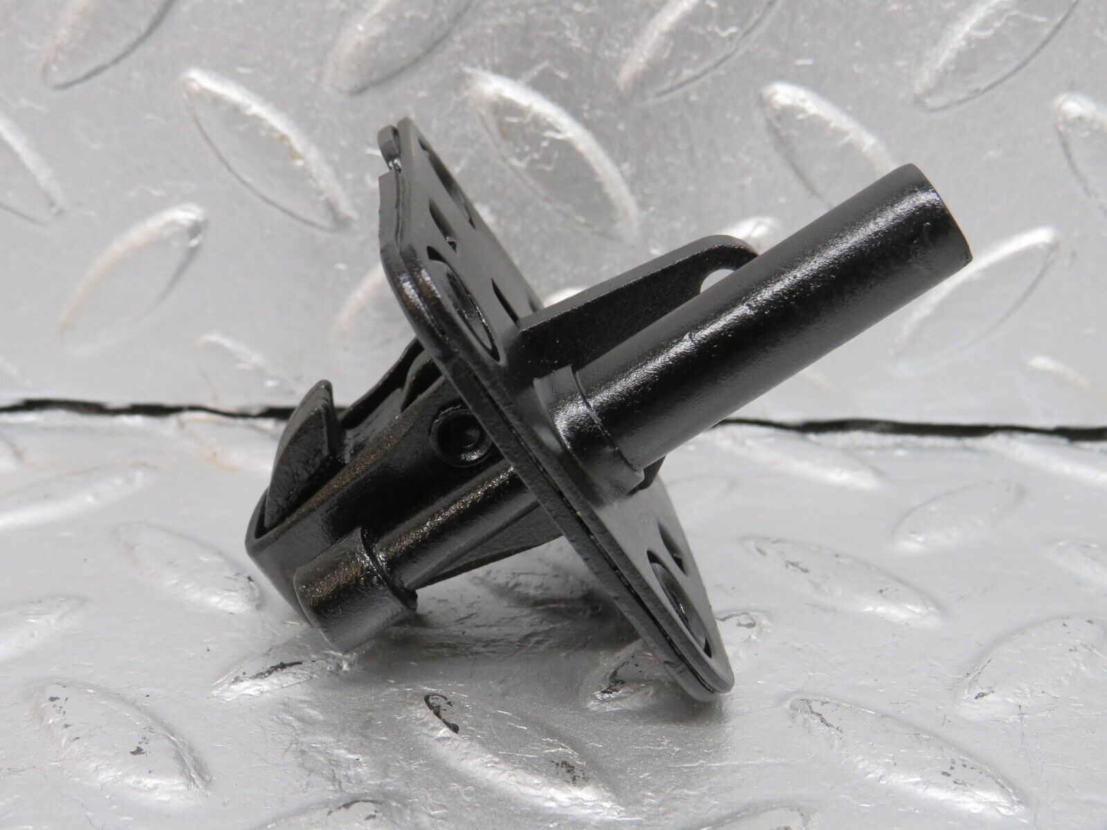 40079 Mercedes-Benz R107 350SL Bonnet Lock Catch