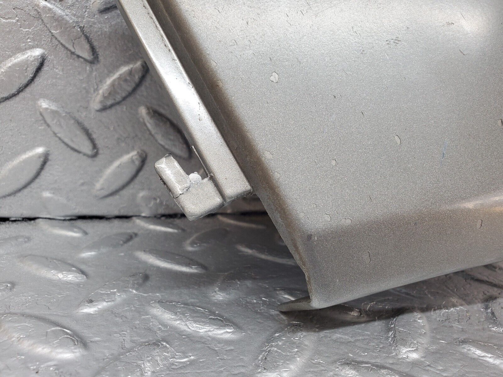 45037 Mercedes-Benz R129 300SL Coupe Rear Left Lower Moulding Trim 1296900540