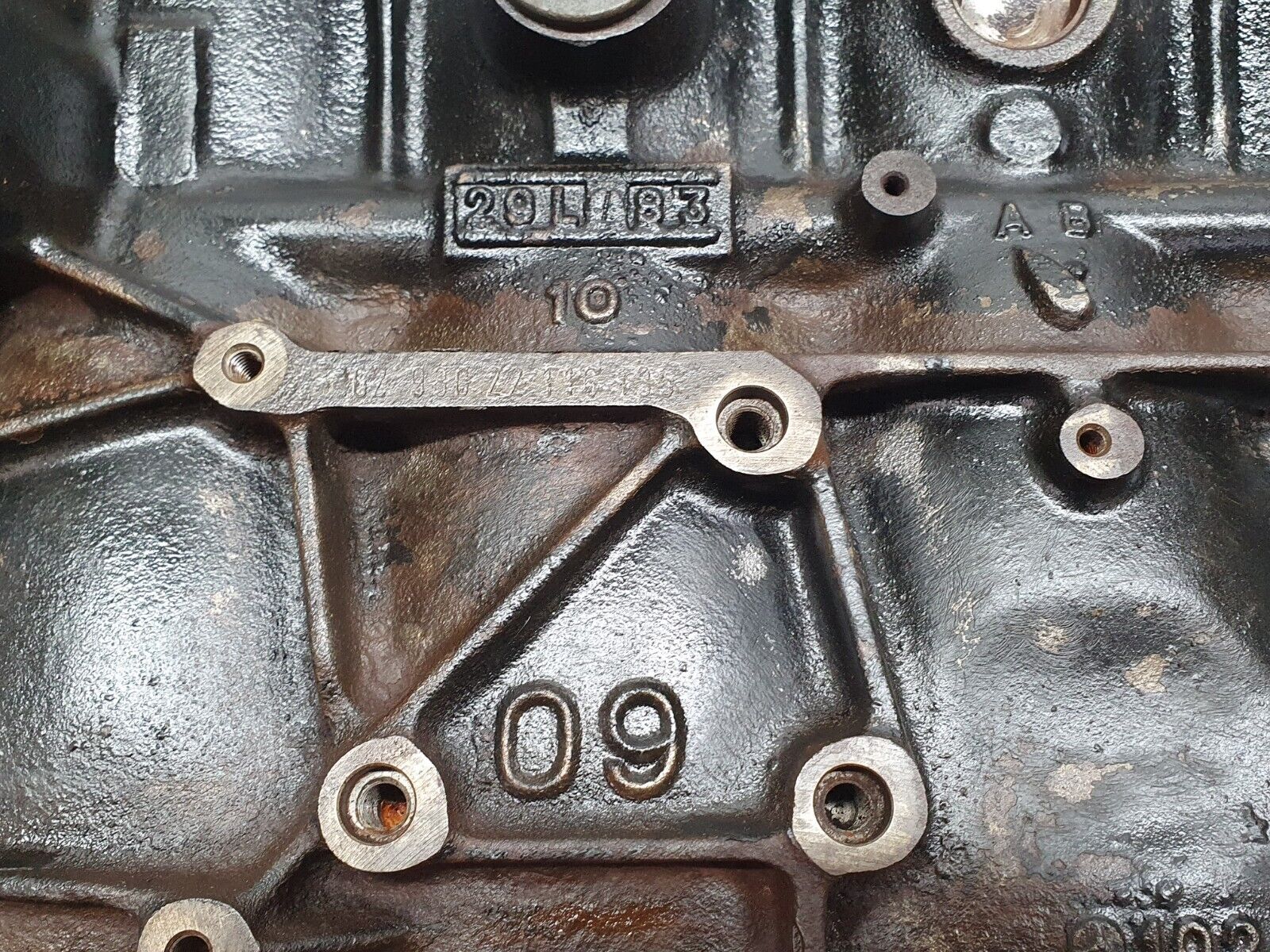 44210 Mercedes-Benz C123 230CE Coupe Engine Block 102.980 1020110901