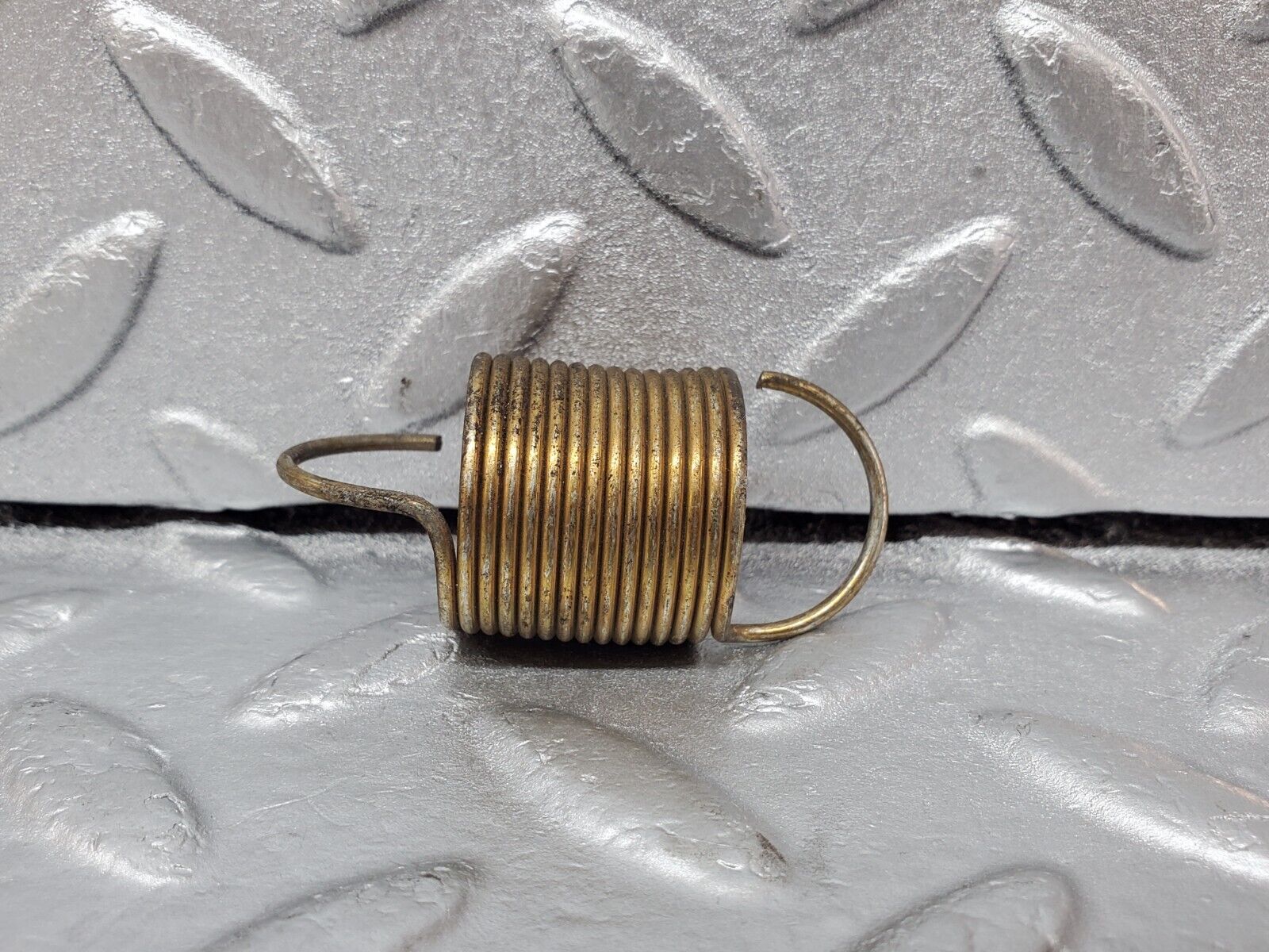 45781 Mercedes-Benz W126 420SE Accelerator Pedal Linkage Spring