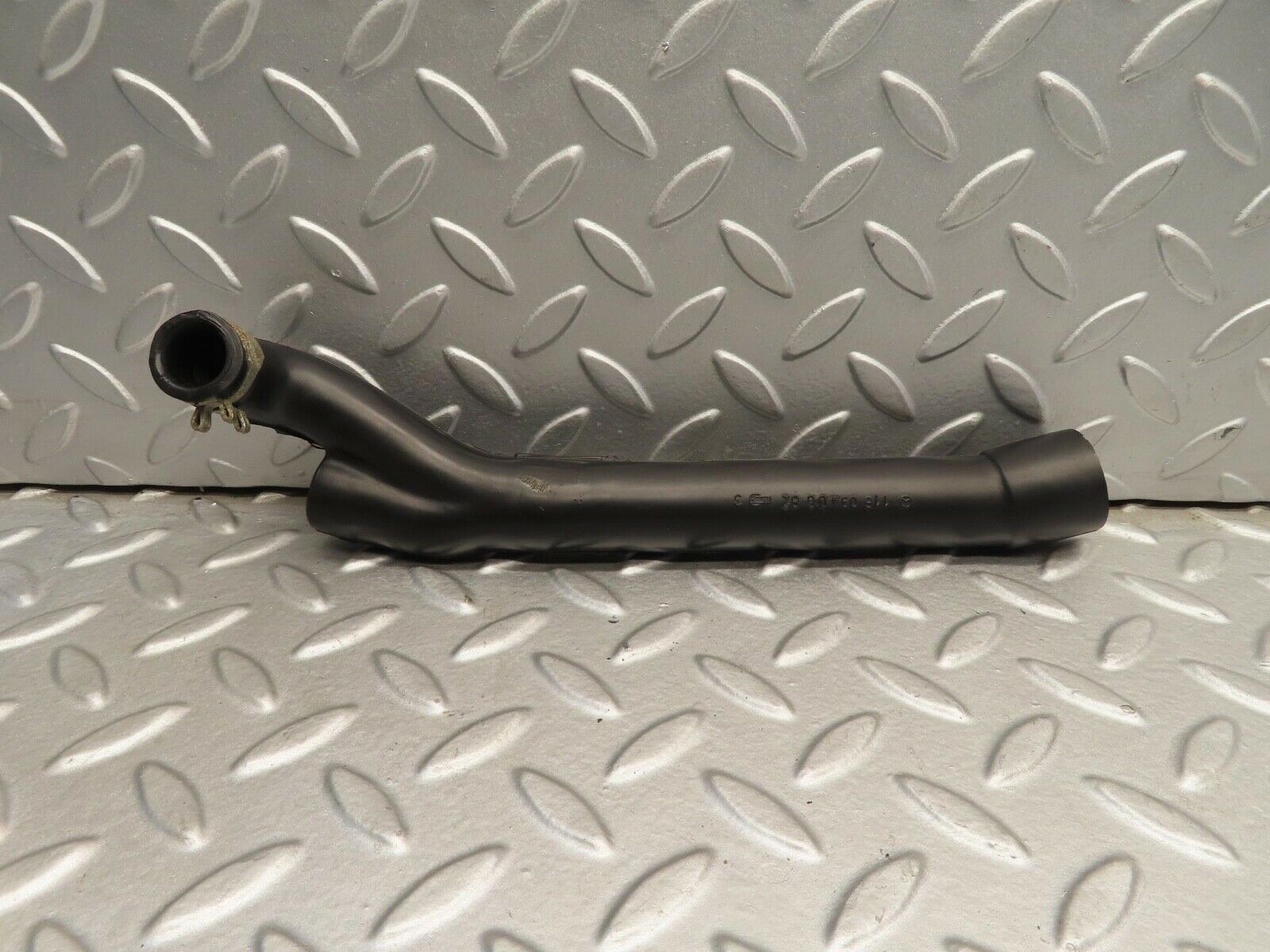 11723 Mercedes-Benz R107 450SL Air Intake Breather Hose 1160940682