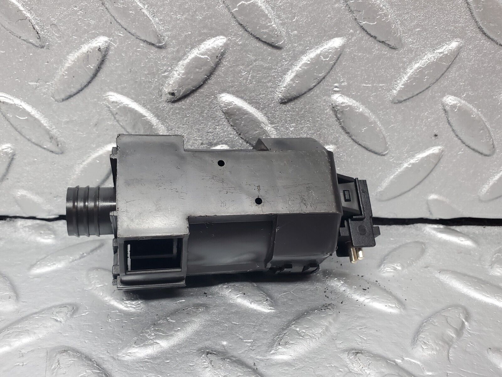 45542 Mercedes-Benz W126 420SE Temperature Sensor Bosch 0130002806 0008306108
