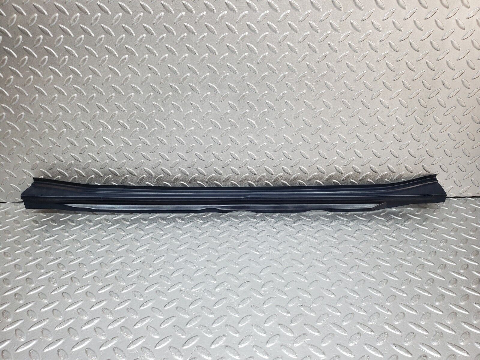 45121 Mercedes-Benz R129 300SL Coupe Right Door Sill Trim Blue 1297271088