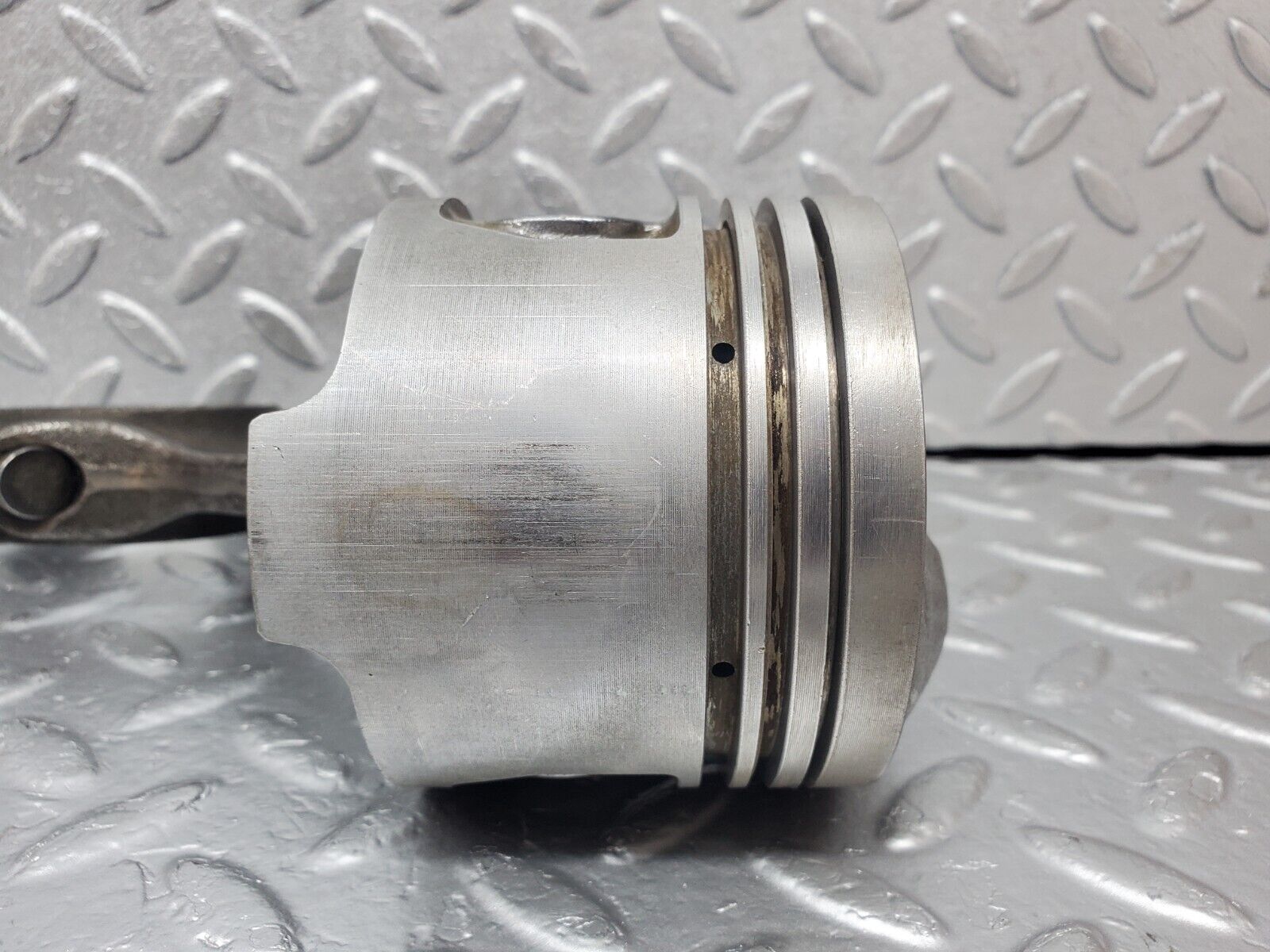 44300 Mercedes-Benz W123 280E Piston With Connecting Rod 85.985Mm 11005