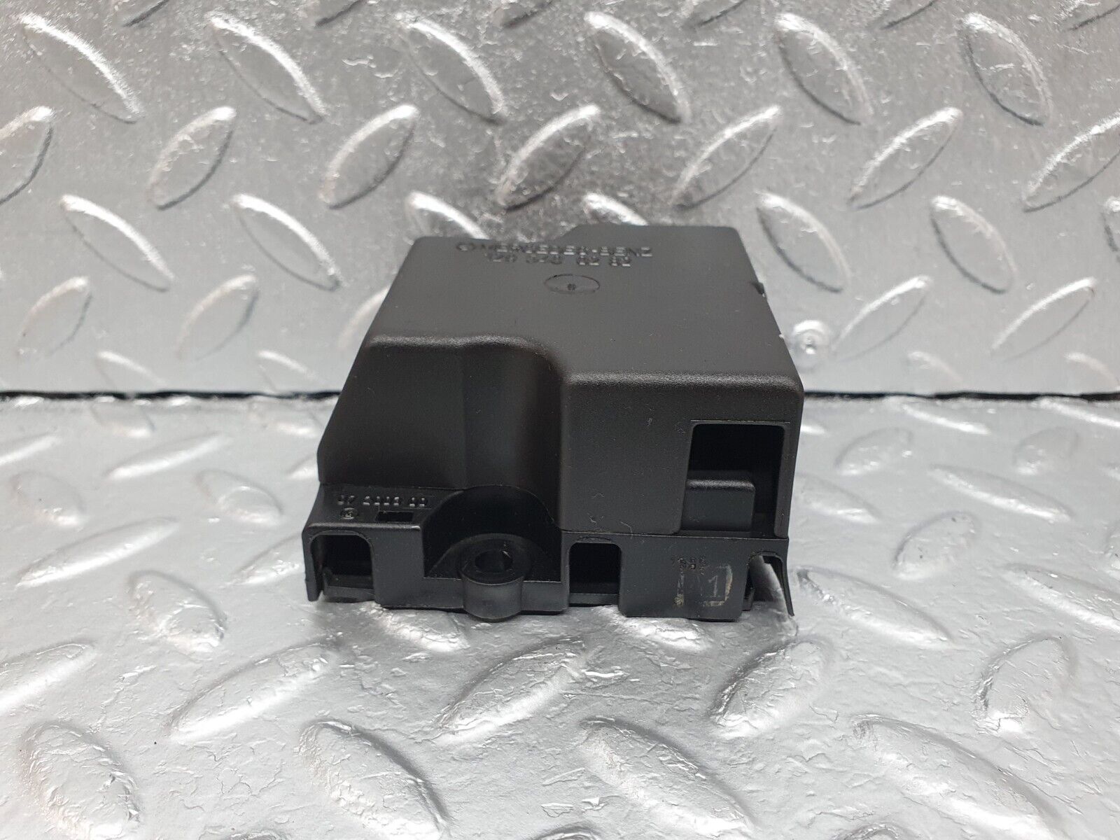 42167 Mercedes-Benz R129 320SL Coupe Fuse Box 1295400282 1295450700 1295400350