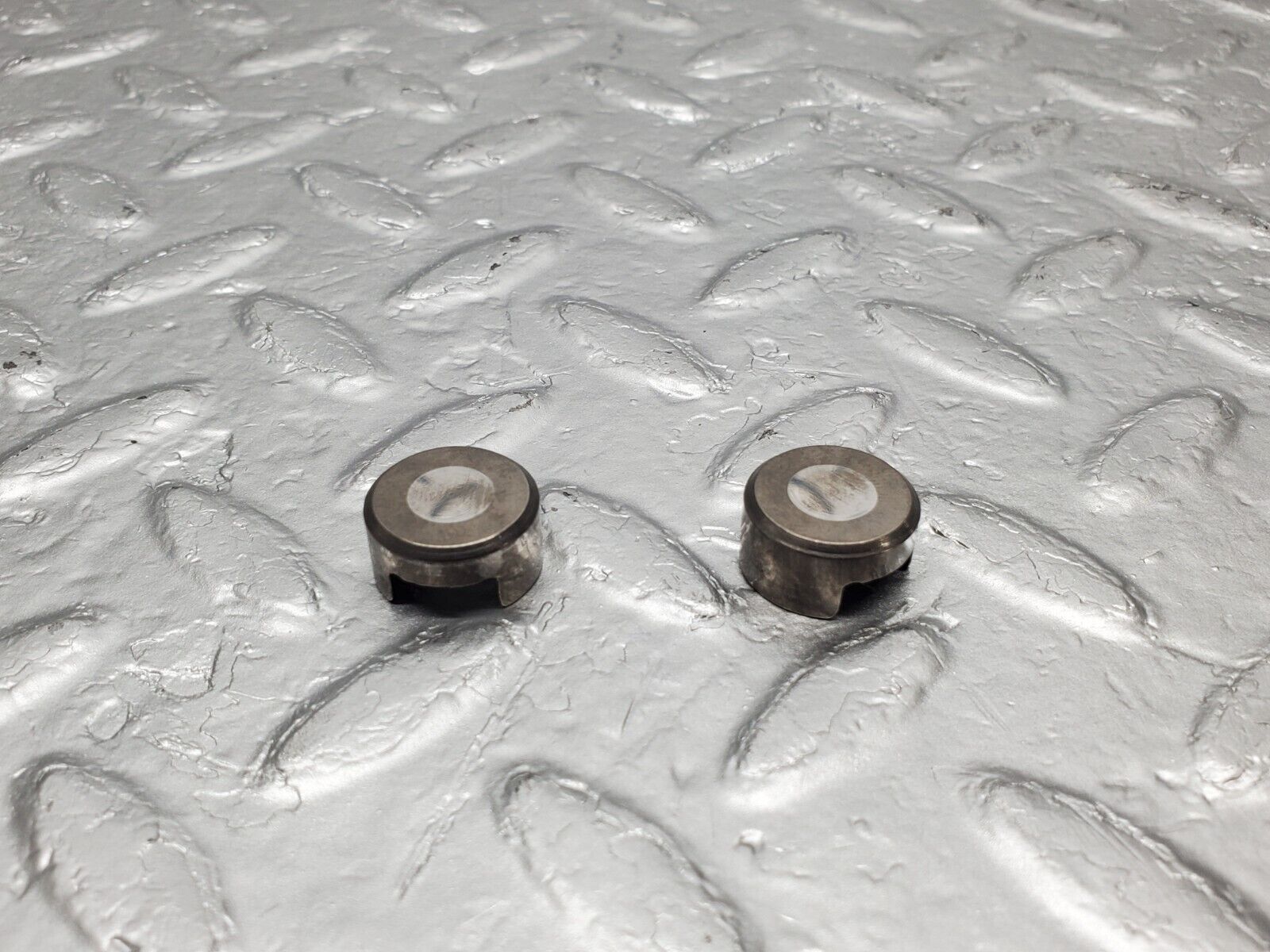 46609 Mercedes-Benz C123 280CE Coupe Valve Rocker Arm With Spring And Tappet