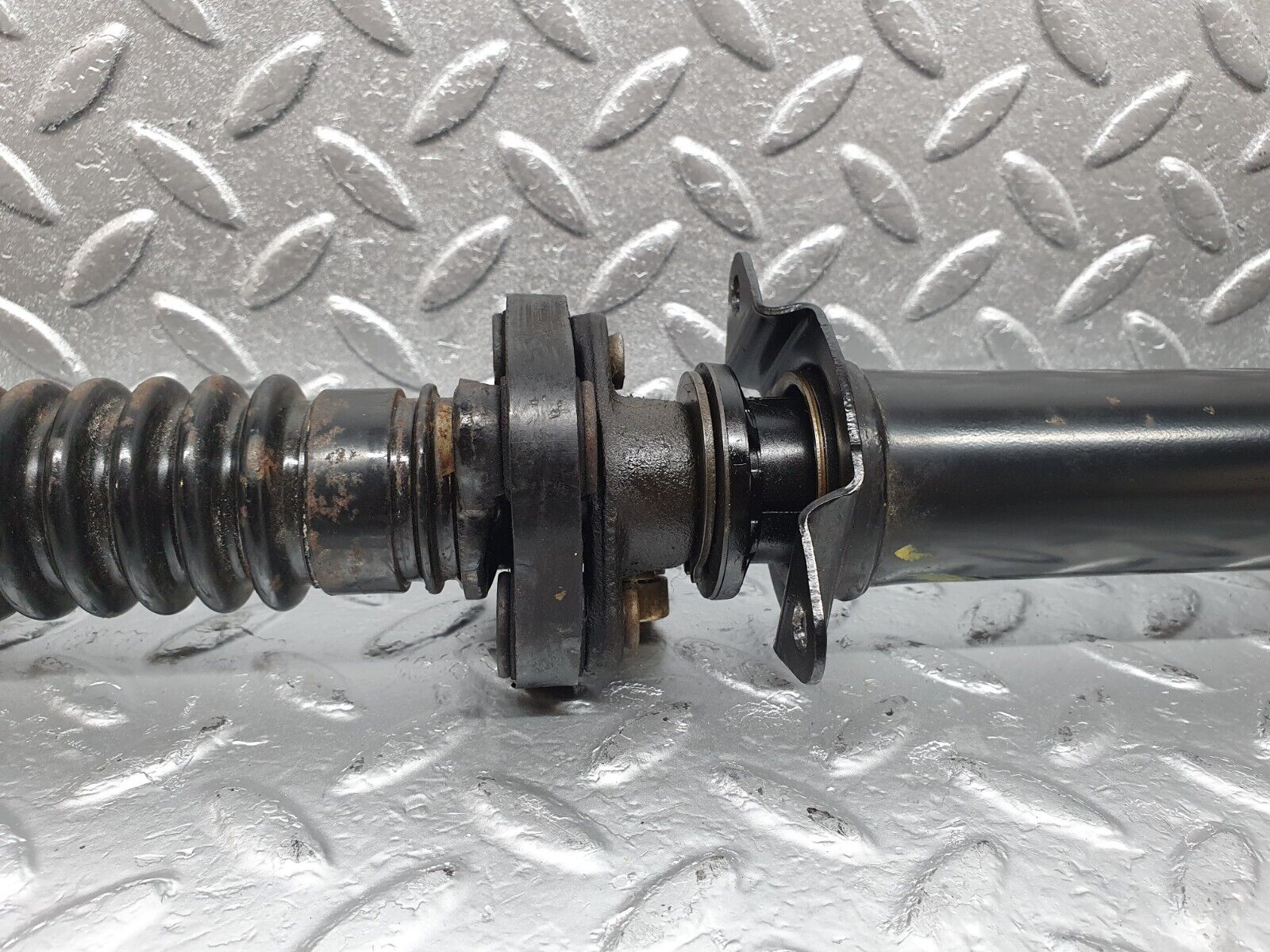 43040 Mercedes-Benz W123 230E Steering Column