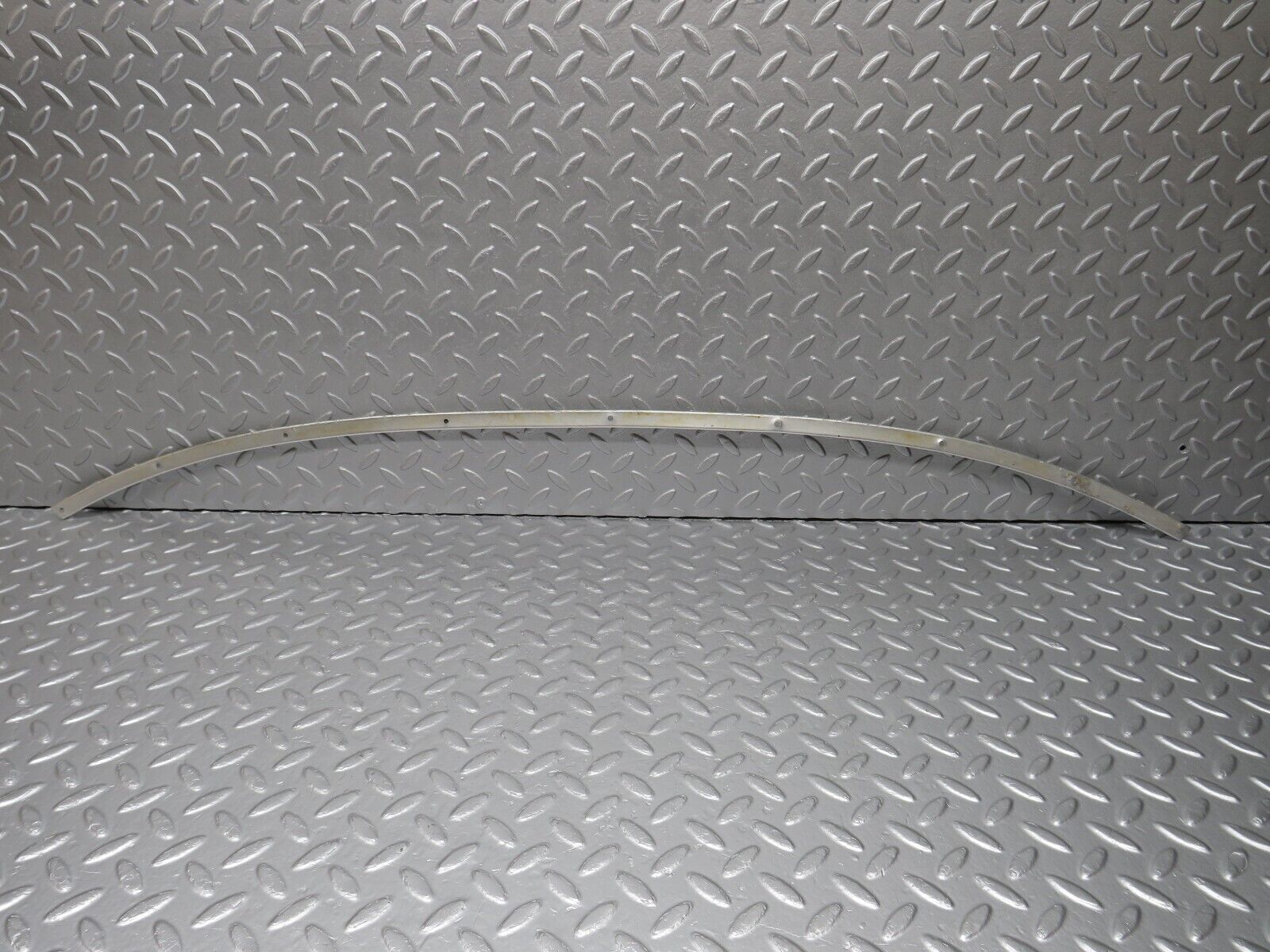 40150 Mercedes-Benz R107 350SL Hardtop Interior Roof Chrome