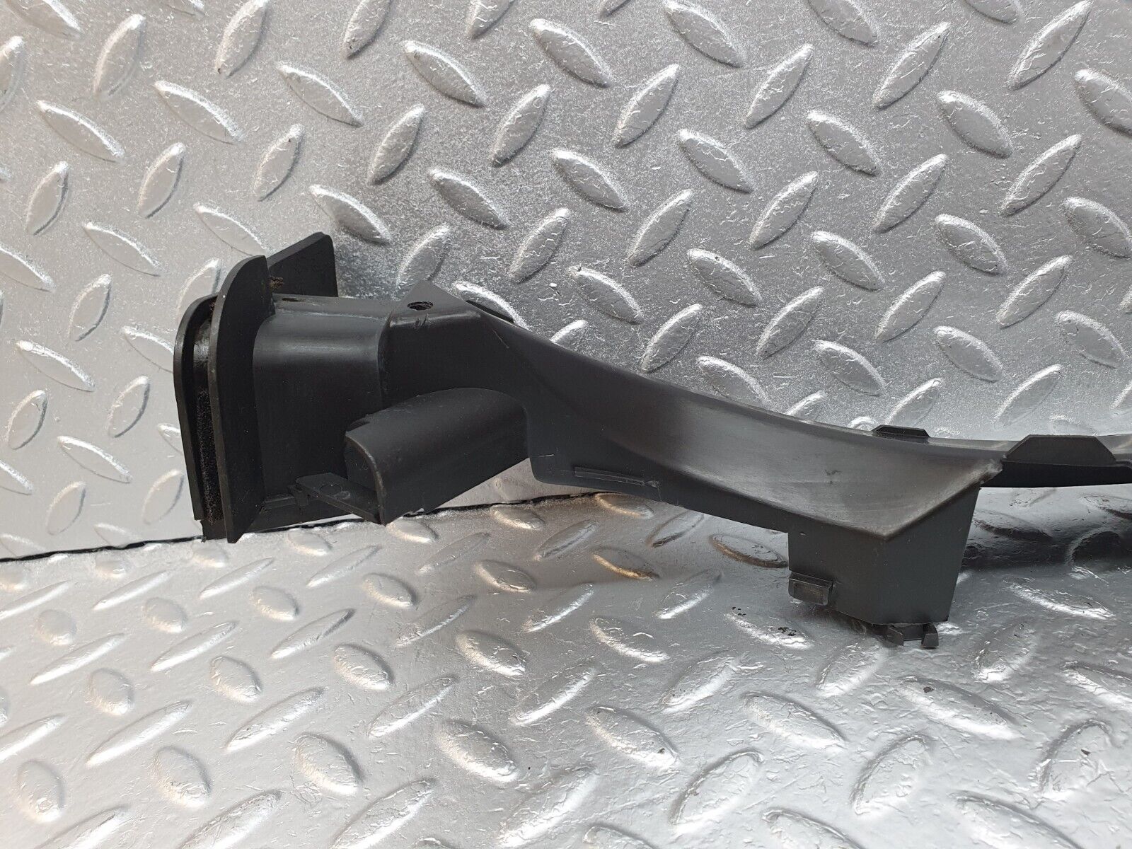 42578 Mercedes-Benz R129 320SL Coupe Engine Cable Channel Right Side 1298201212