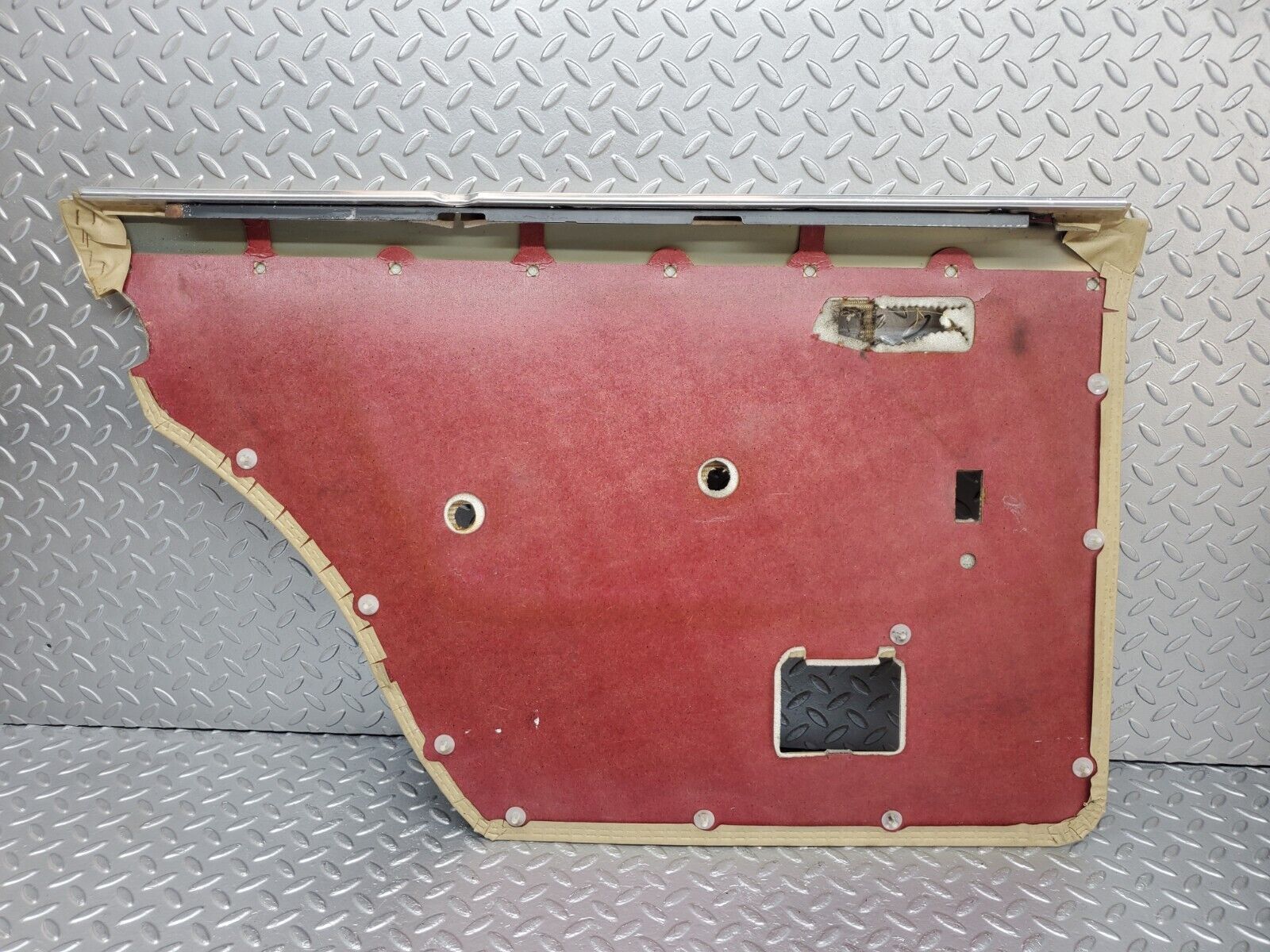 44379 Mercedes-Benz W123 280E Rear Right Door Card Beige