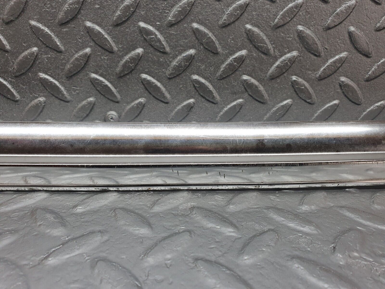 43056 Mercedes-Benz R107 Hardtop Under Windshield Chrome Trim