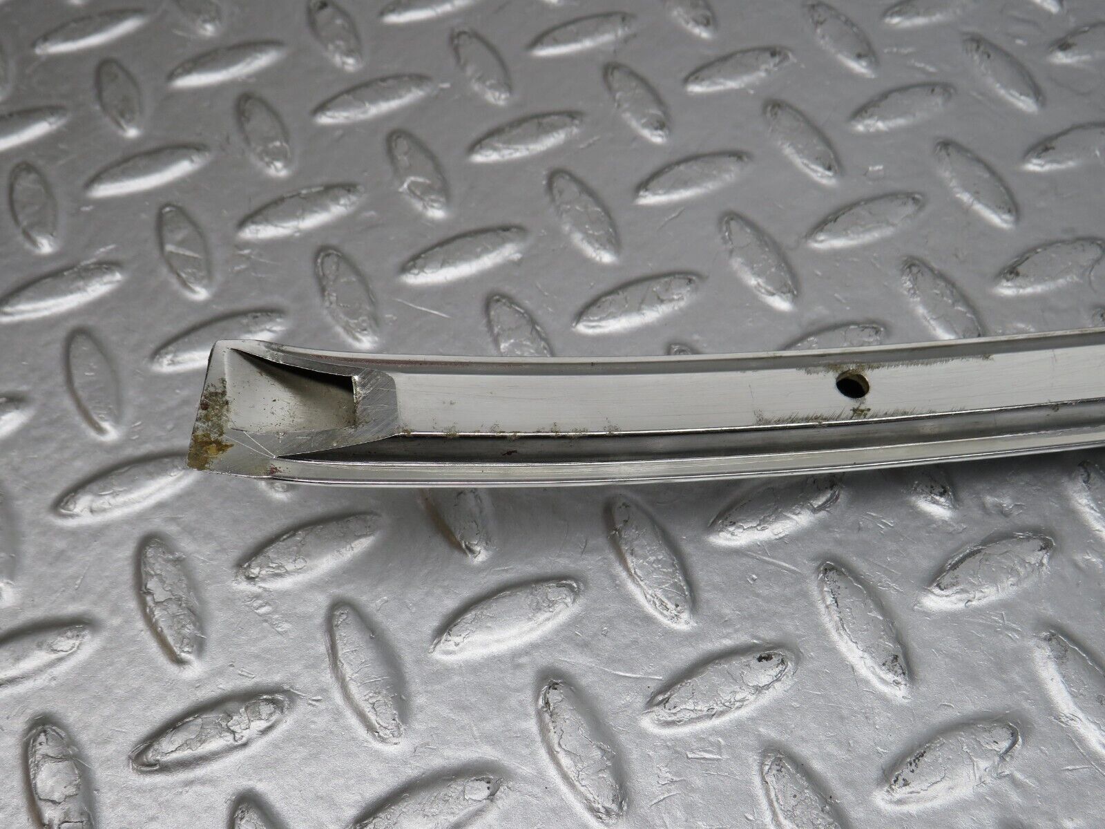 39853 Mercedes-Benz R107 350SL Hardtop Roof Chrome Right Side