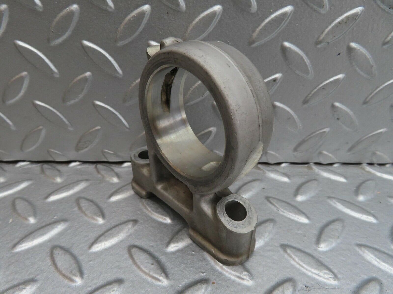 13734 Mercedes-Benz R107 450SL Camshaft Tower Bearing 1160512712