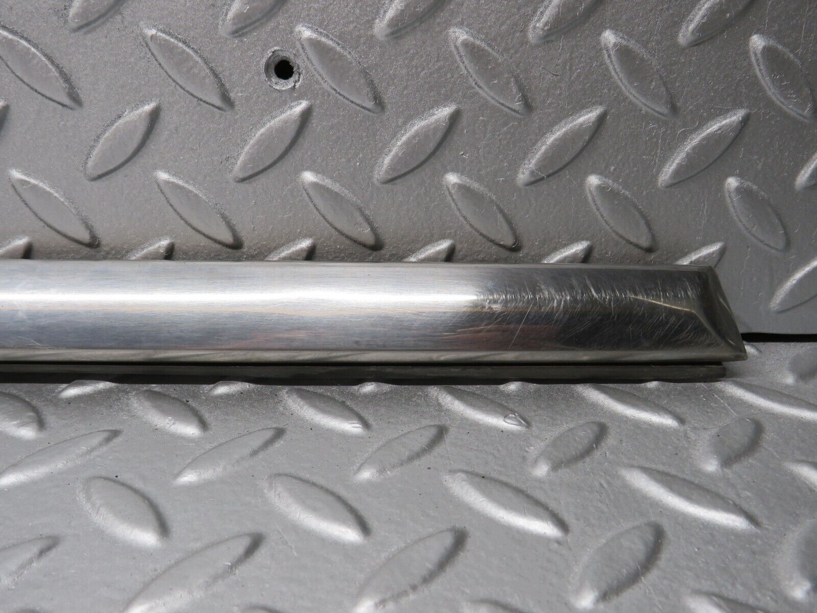 40199 Mercedes-Benz R107 Right Skirt Chrome Trim Strip