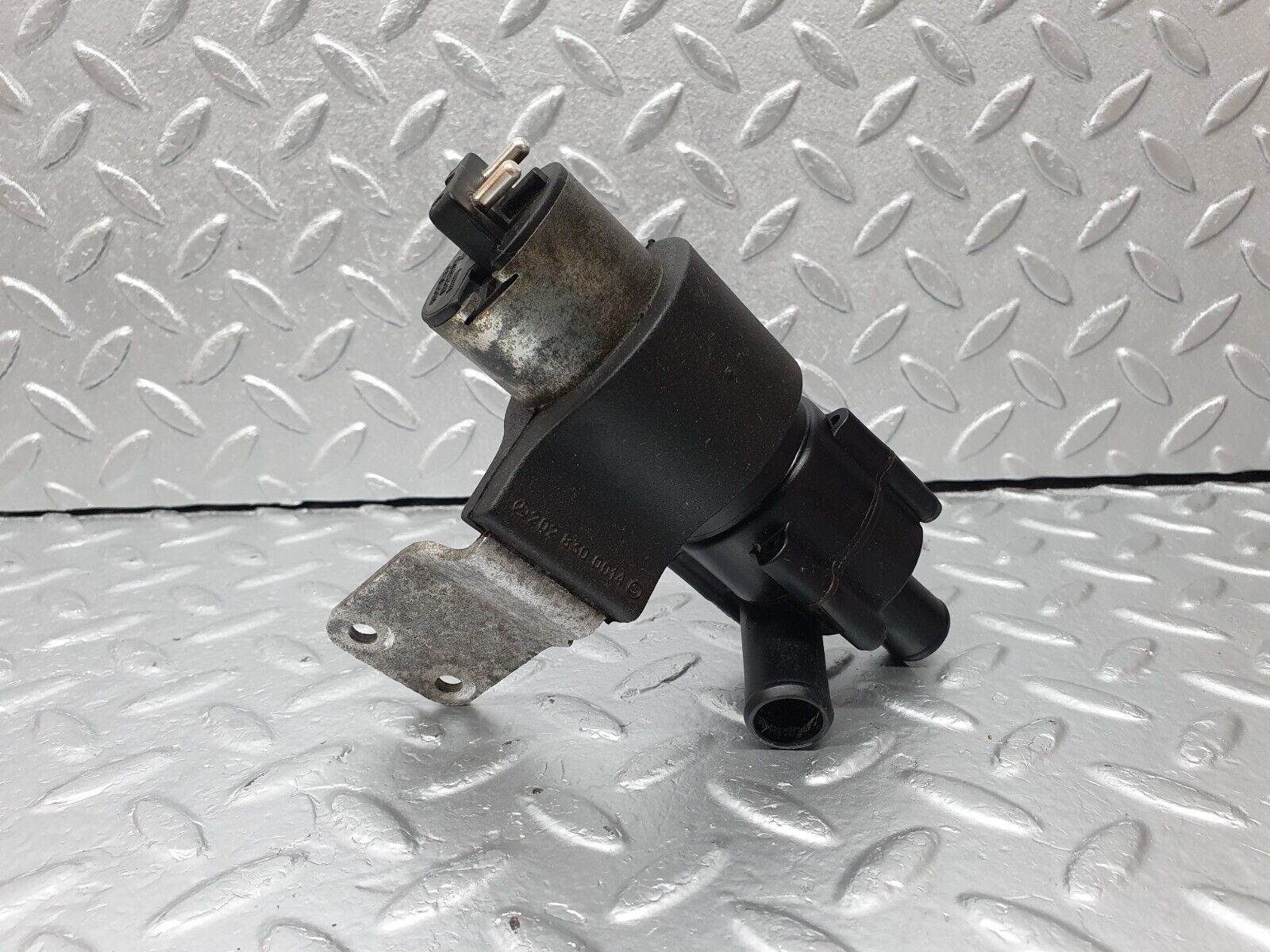 41821 Mercedes-Benz W202 C200 Auxiliary Heating Water Pump 0018351164