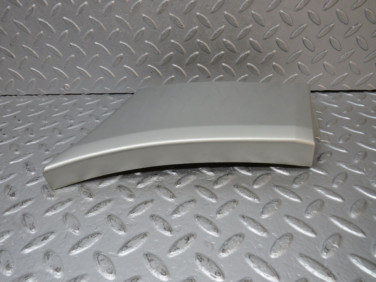 39683 Mercedes-Benz R129 320SL Coupe Rear Right Lower Moulding Trim 1296902440