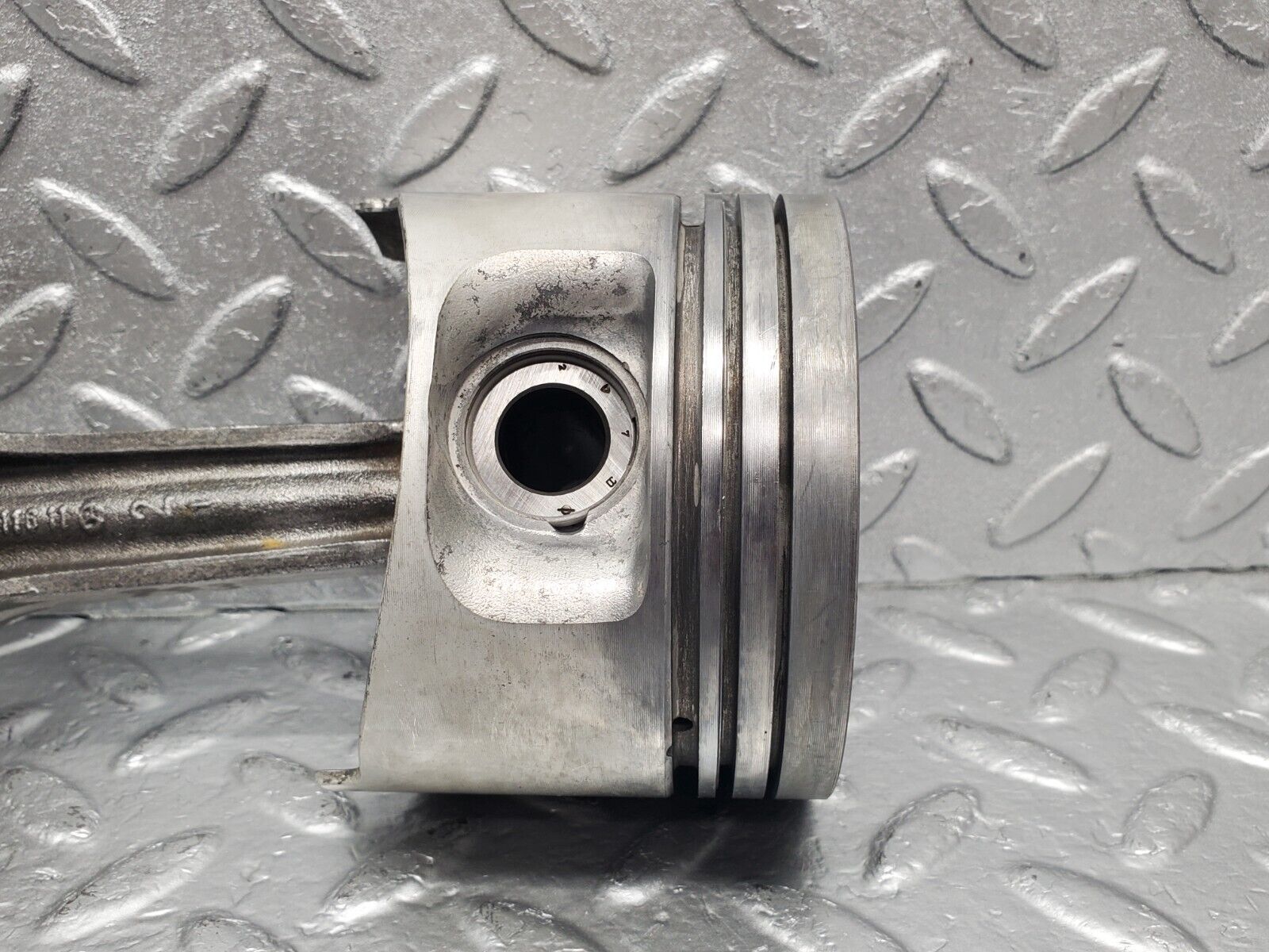 46287 Mercedes-Benz W126 420SE Piston With Connecting Rod 92.010mm