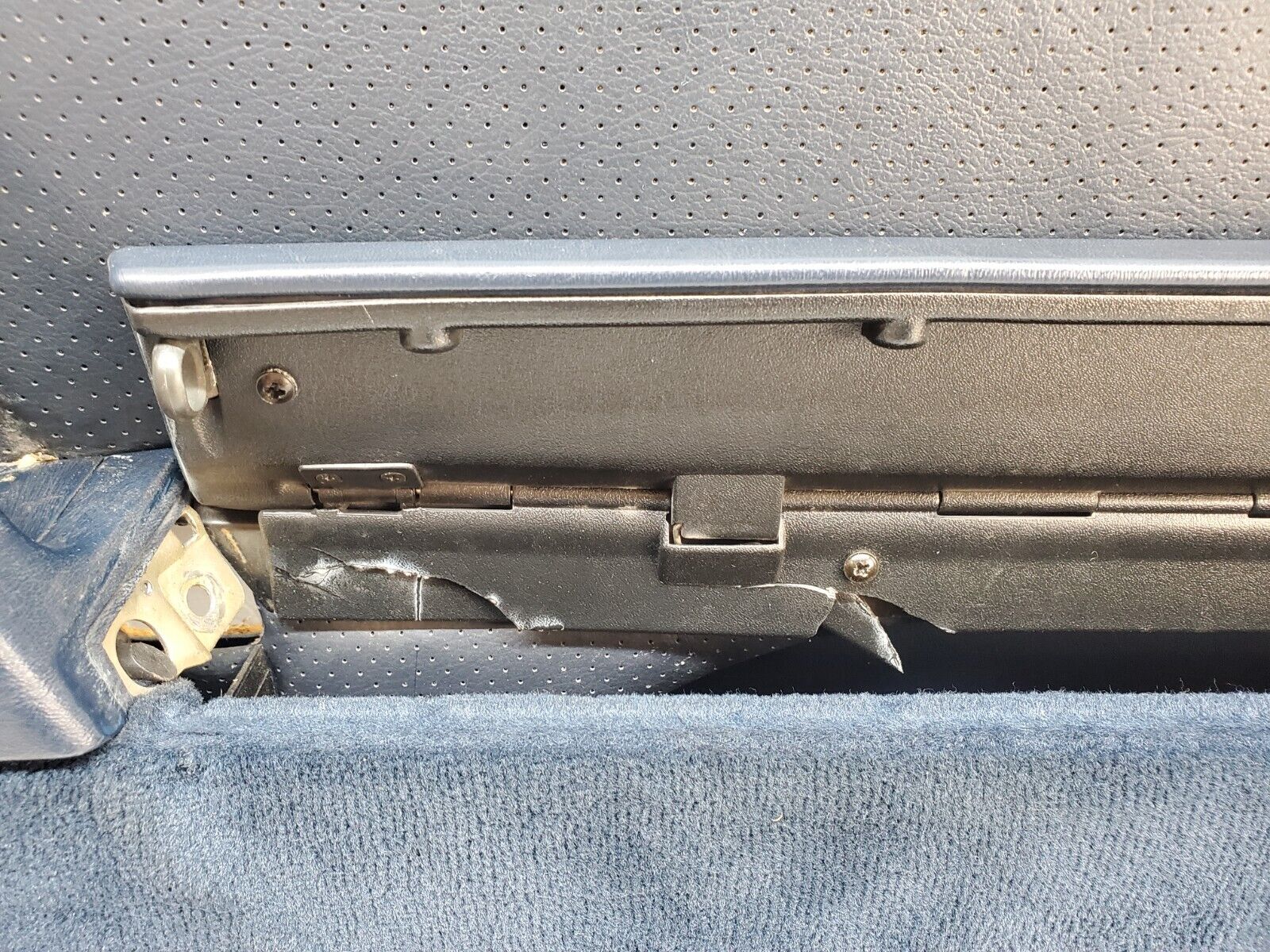 45153 Mercedes-Benz R129 300SL Coupe Right Door Card Blue