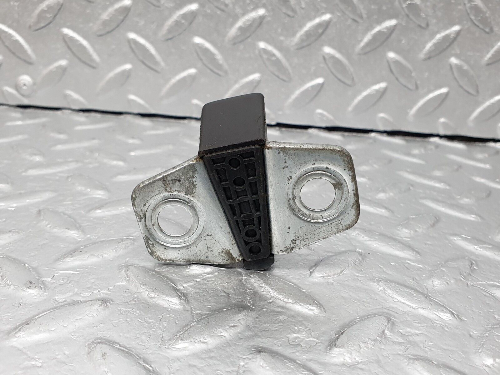 41691 Mercedes-Benz W124 200E Door Lock Latch