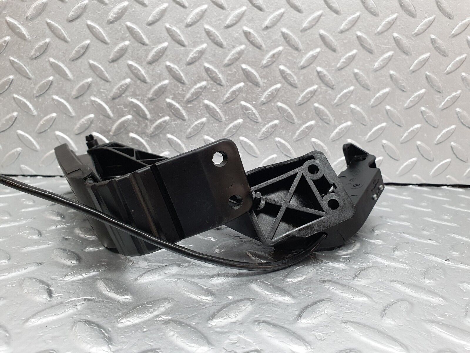 42202 Mercedes-Benz R129 320SL Coupe Accelerator Pedal With Rubber 1293010001 1293010382 1243011320