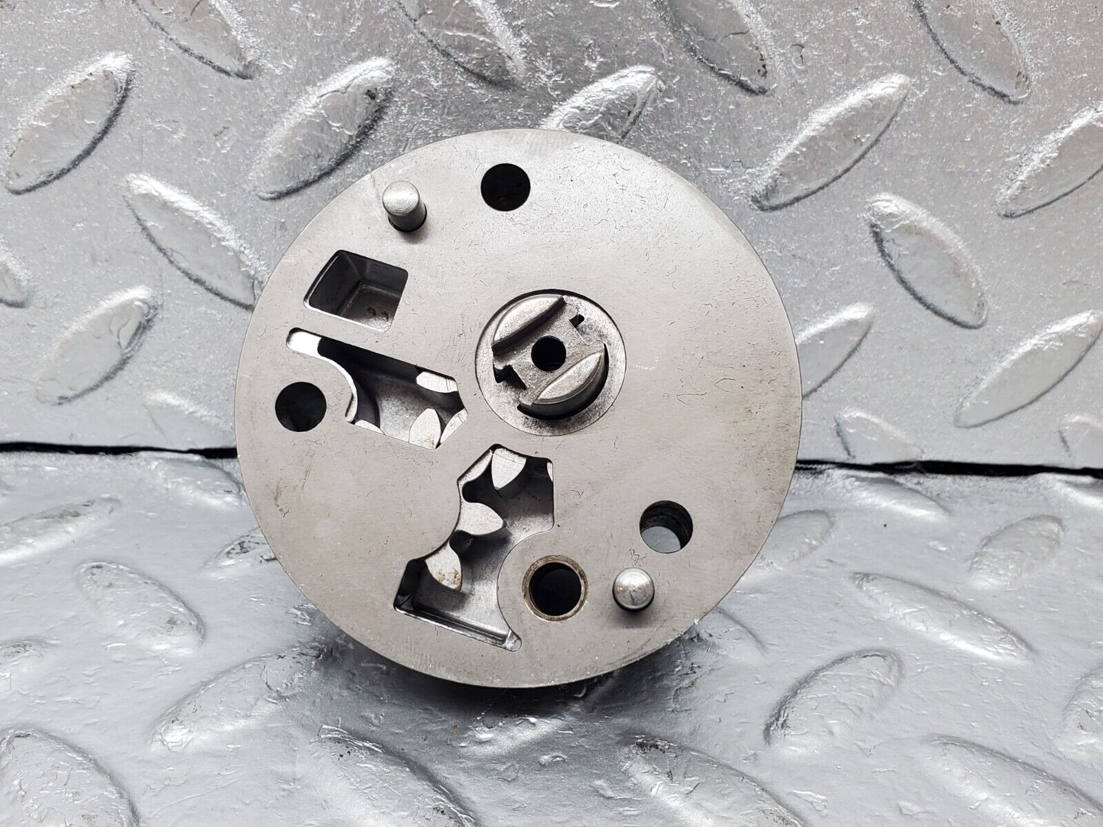 44573 Mercedes-Benz W123 280E Automatic Gearbox Secondary Pump 722.309 1262770520