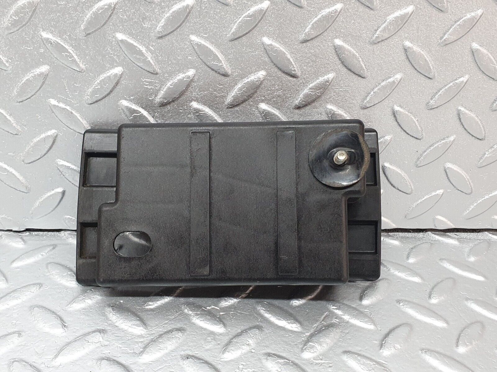 41749 Mercedes-Benz W202 C200 Rear Bumper Bracket 2028800630