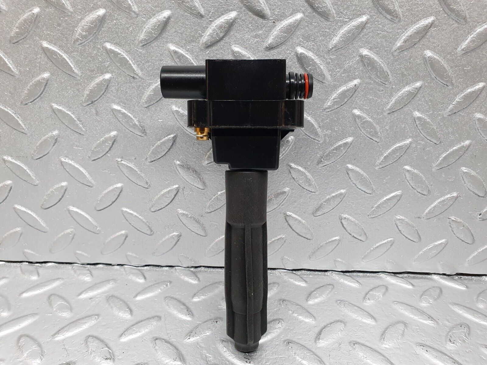 41915 Mercedes-Benz W202 C200 Ignition Coil 319089447