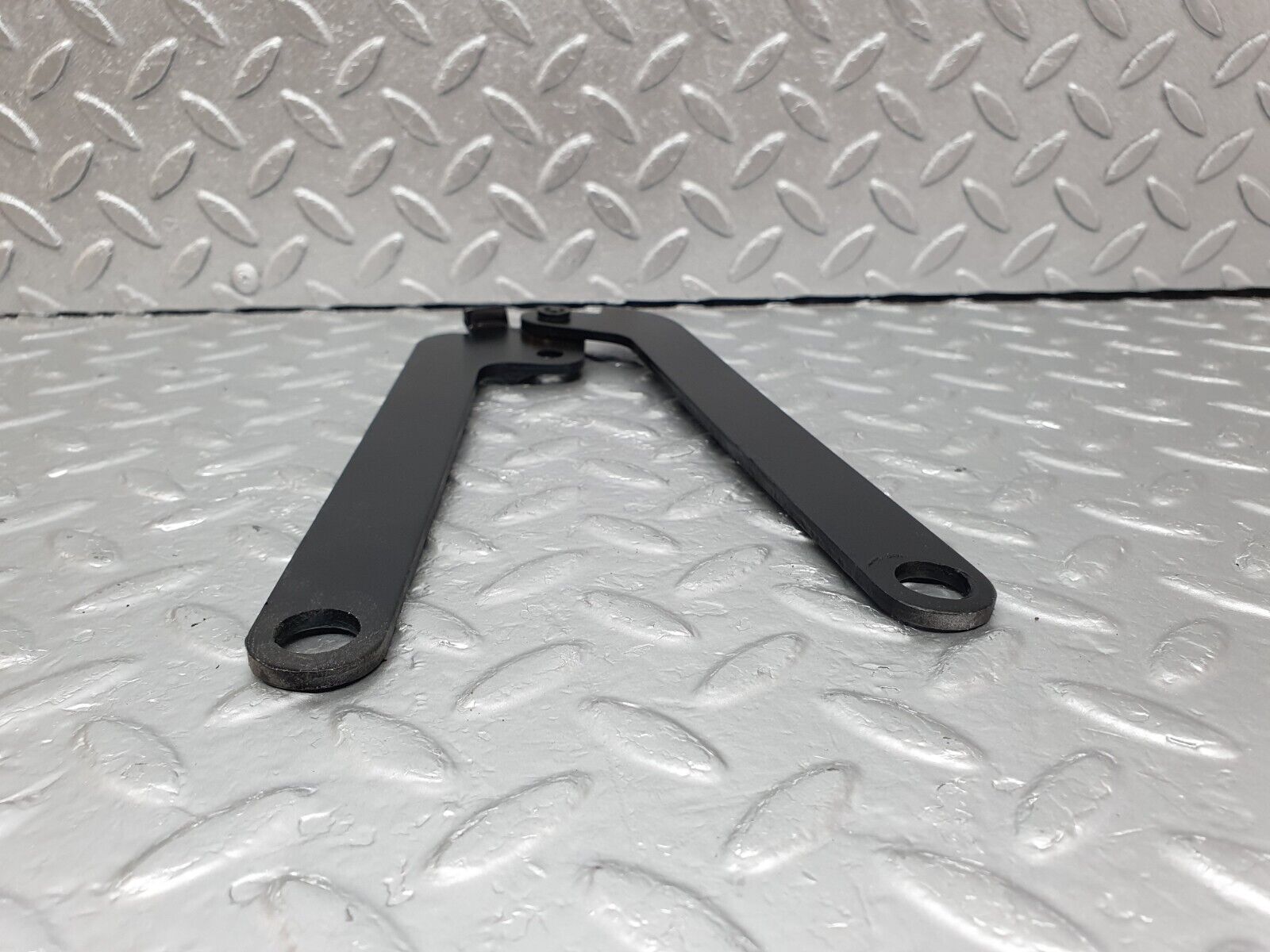 43241 Mercedes-Benz W108 280SE Bonnet Hinge Right Side