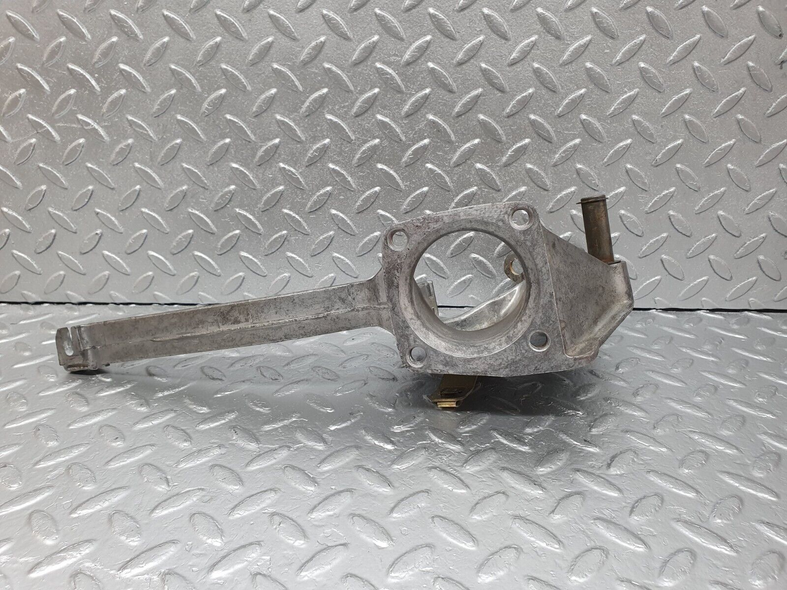 43706 Mercedes-Benz C126 380SEC Coupe Brake Pedal Bracket 1262901819