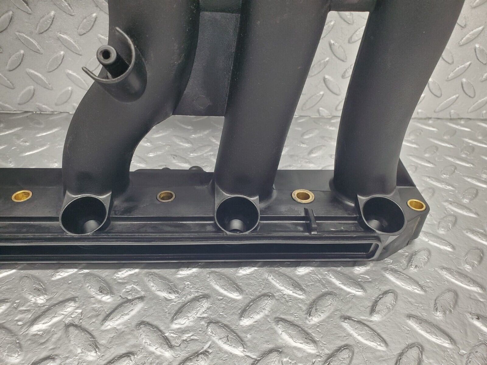 46118 Mercedes-Benz M104.942 Engine Intake Manifold 1041403601