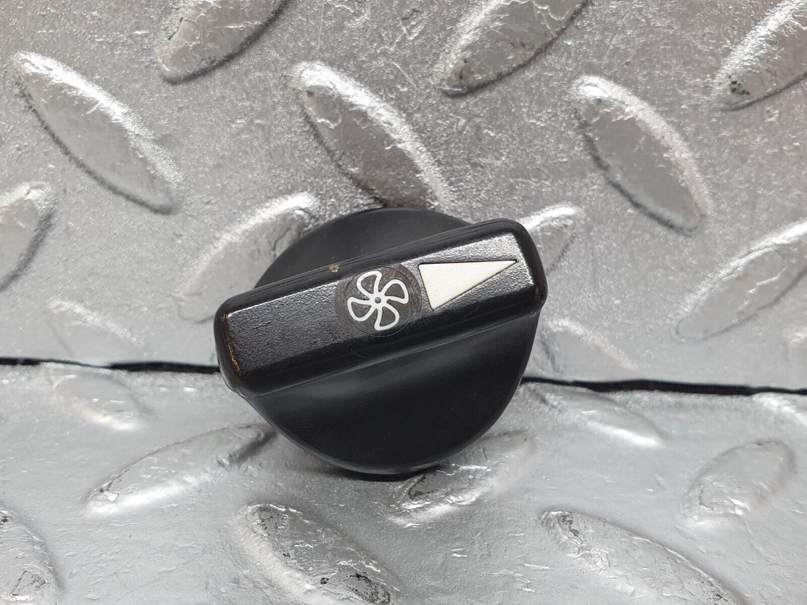 44159 Mercedes-Benz C123 230CE Coupe Heater Control Knob Set