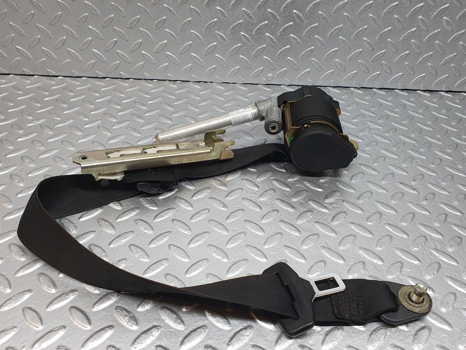 41986 Mercedes-Benz W202 C200 Front Right Seat Belt With Buckles 2018680222 1248600088 2088600369