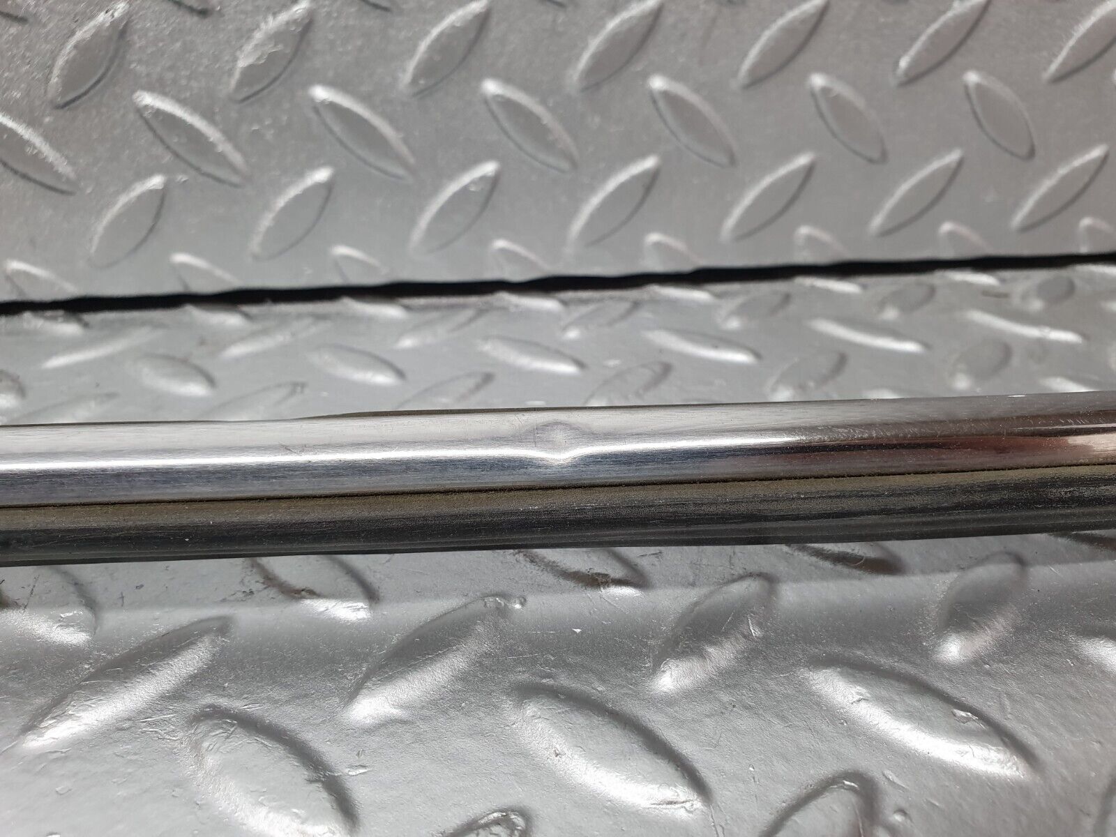 43462 Mercedes-Benz W108 280SE Rear Left Fender Wing Centre Moulding Trim