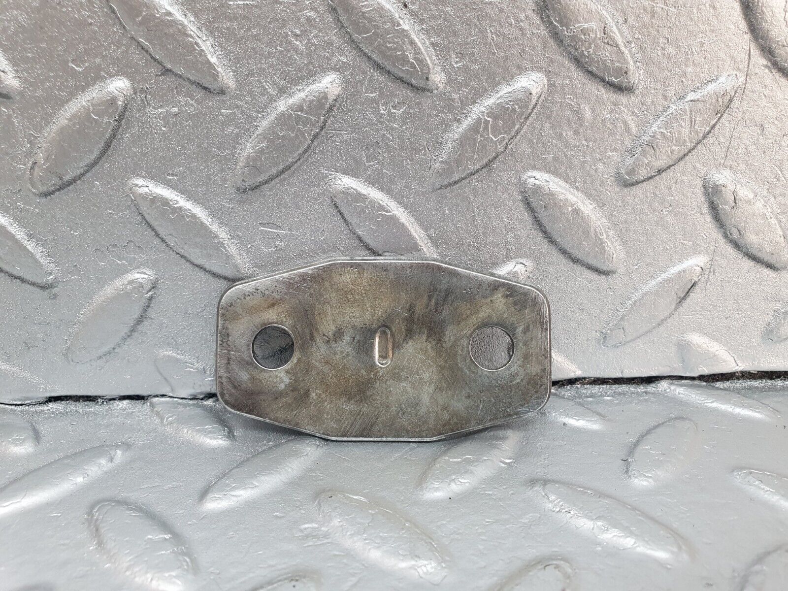 42892 Mercedes-Benz W201 190 2.0L Door Lock Latch